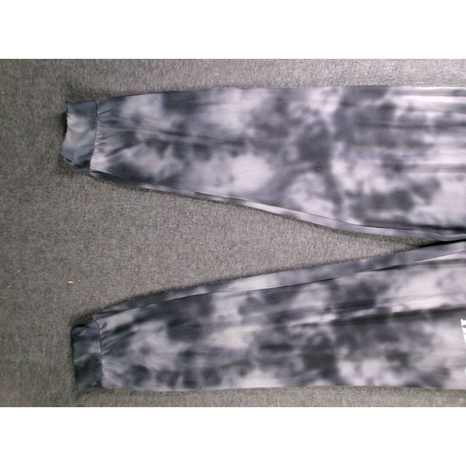 Vintage Stranger Things Sweatpants Mens XL Tie Dye Demogorgon Graphic Joggers Black Size US 36 / EU 52 - 4 Thumbnail