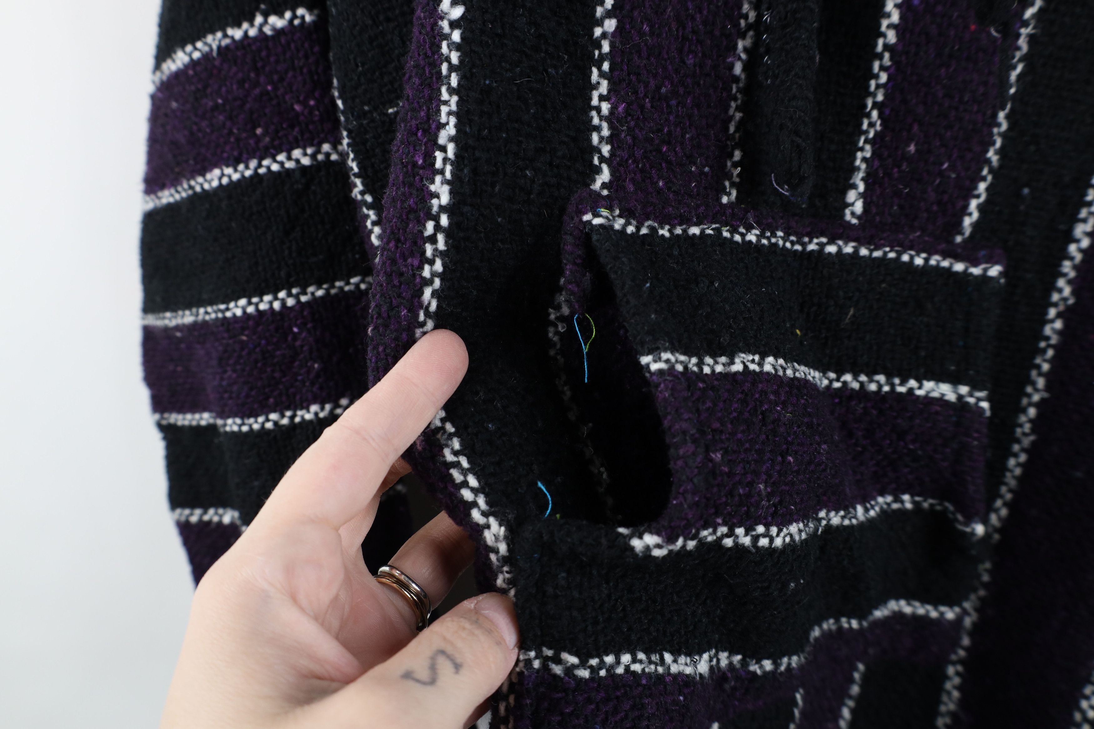 Vintage Vintage 90s Streetwear Striped Knit Drug Rug Hoodie Size M / US 6-8 / IT 42-44 - 5 Thumbnail