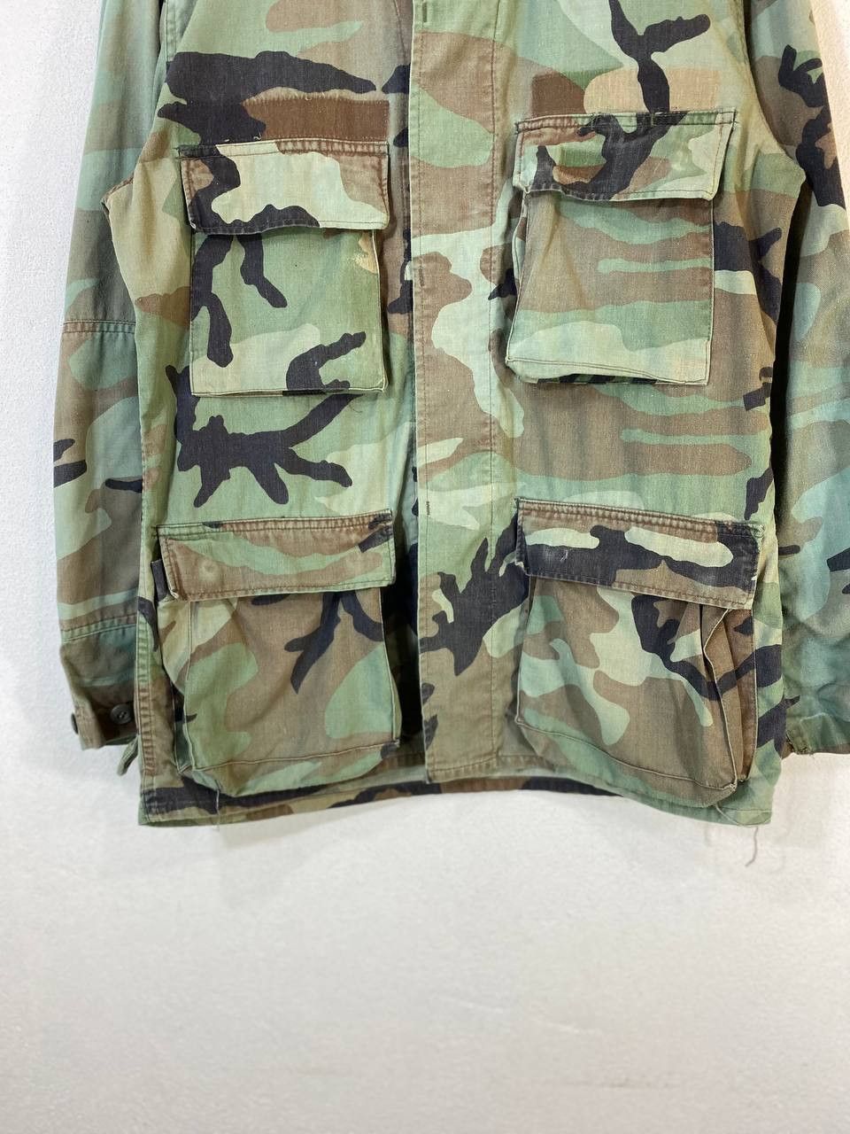 Vintage vintage faded camo military jacket nice design Size US M / EU 48-50 / 2 - 3 Thumbnail
