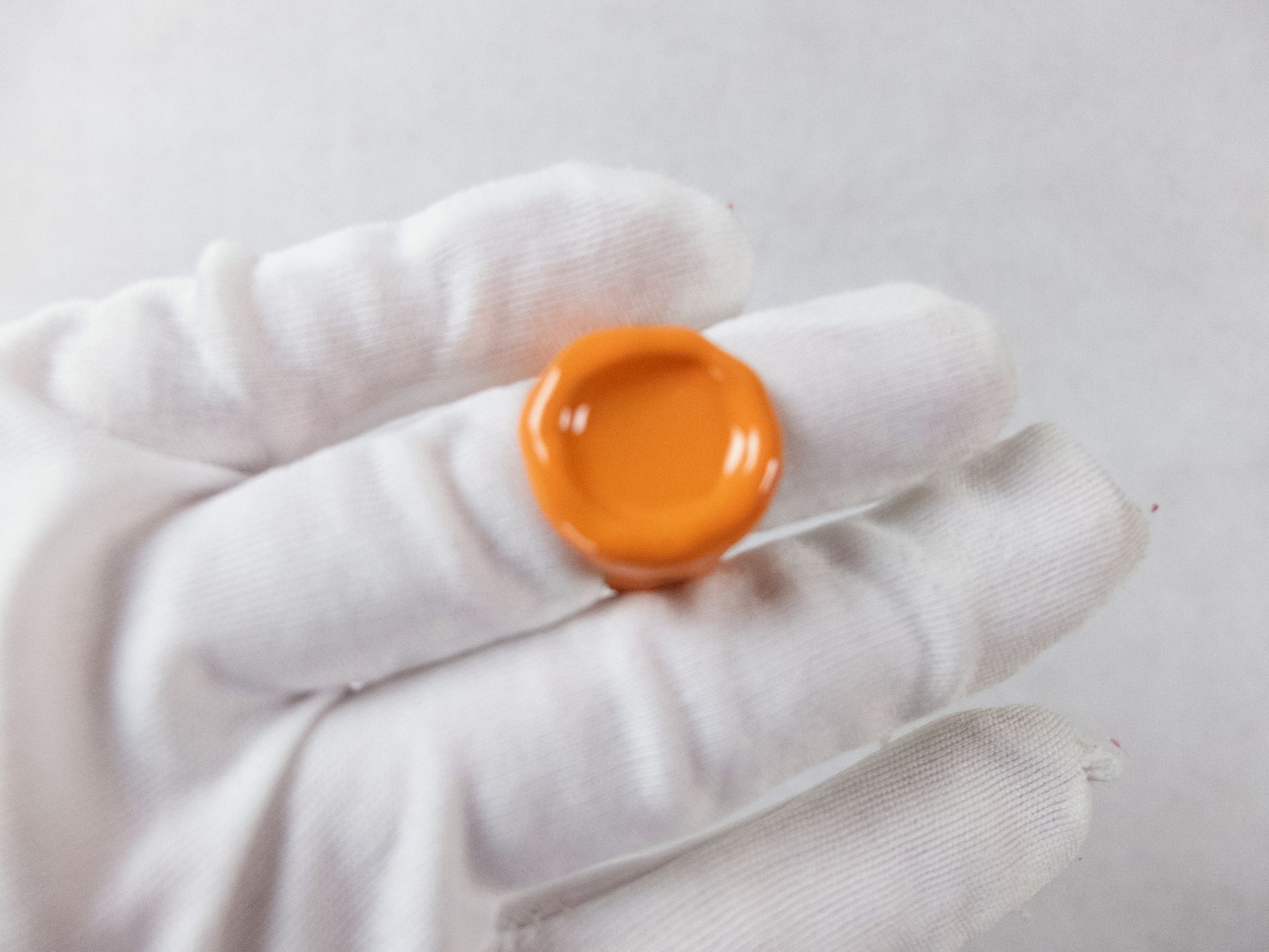 Bottega Veneta BOTTEGA VENETA Seal orange gold plated silver ring 6 13 q Size ONE SIZE - 7 Thumbnail