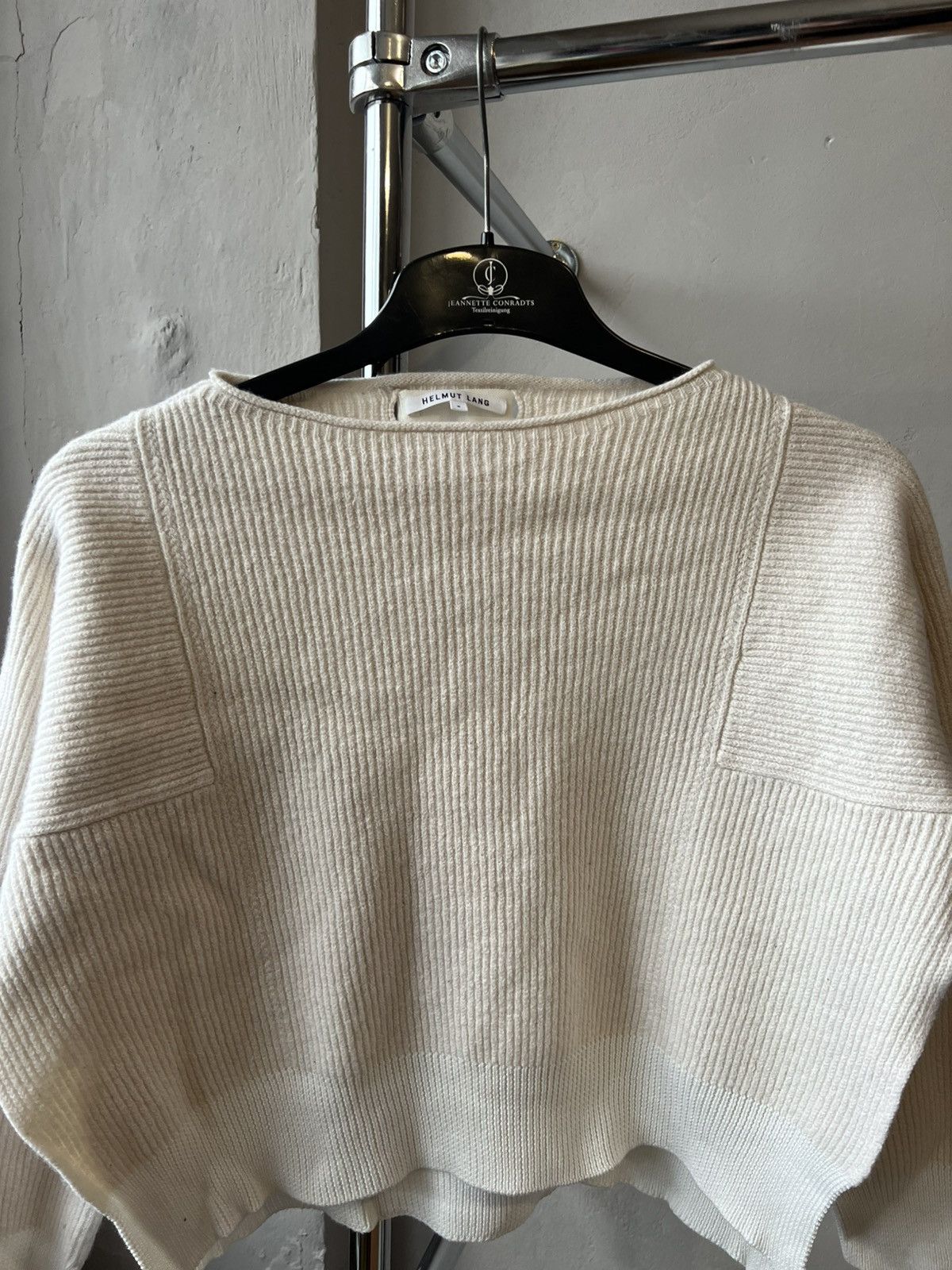 Helmut Lang HELMUT LANG CASHMERE/WOOL ASYMMETRIC WHITE SWEATER KNIT SZ S Size S / US 4 / IT 40 - 5 Thumbnail