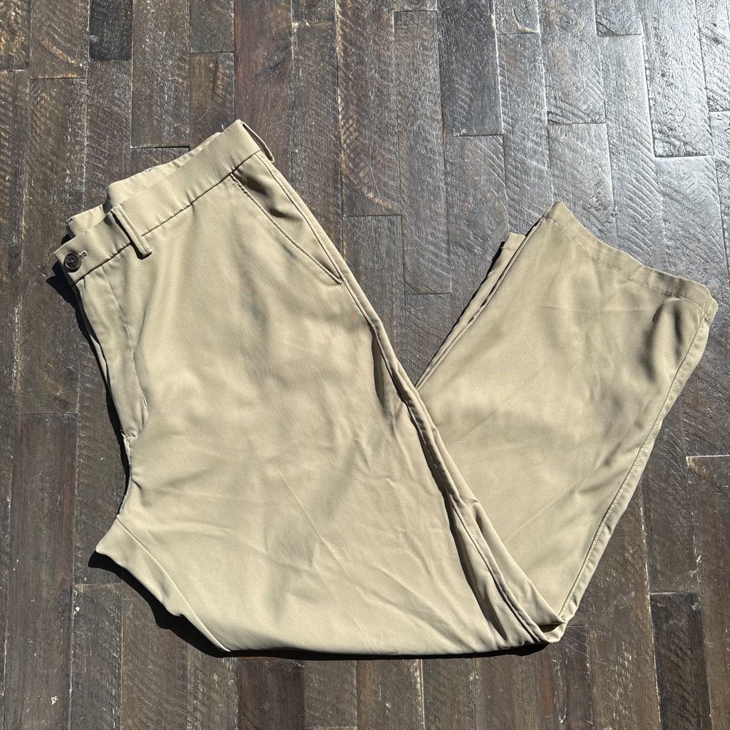 Haggar Men's Haggar Chinos & Khakis Waist 38 Beige Size US 38 / EU 54 - 1 Thumbnail