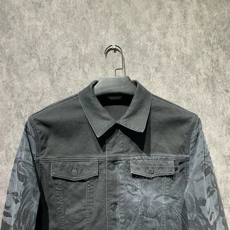 Dior Dior denim jacket with dark graffiti. Size US L / EU 52-54 / 3 - 5 Thumbnail