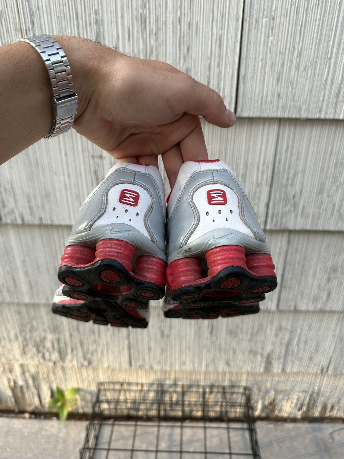 Nike 2012 Y2k Woman Nike Shox Low Sneakers Silver Hype Streetwear Size US 7.5 / IT 37.5 - 5 Thumbnail