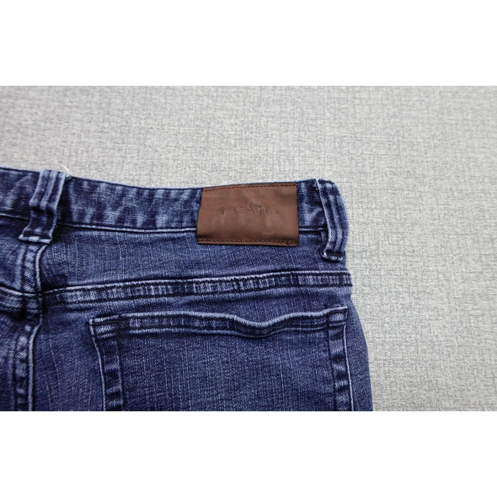 Prana prAna Jeans Mens 32x30 Blue Medium Wash Denim Casual Straight Regular Fit Pocket 5-Pocket Logo Rise Mid Wearable Vintage-No Size US 32 / EU 48 - 2 Thumbnail