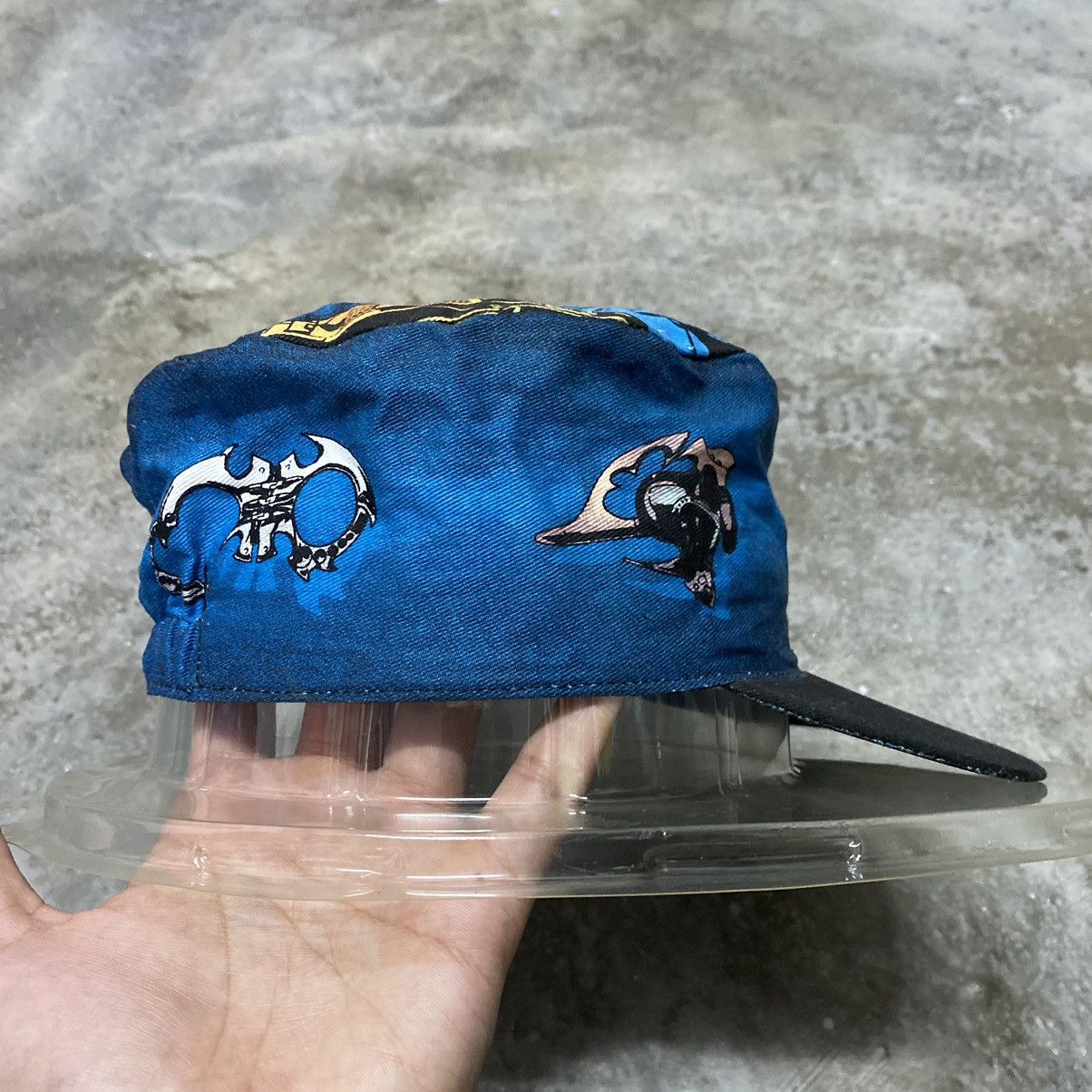 DC Comics VINTAGE 1995 DC COMICS BATMAN CAP YOUTH SIZE Size ONE SIZE - 7 Thumbnail