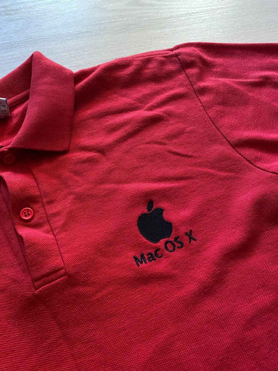 Apple Vintage Jerzees 00’s Apple Mac OS X Staff Red Polo Shirt Size US S / EU 44-46 / 1 - 2 Thumbnail