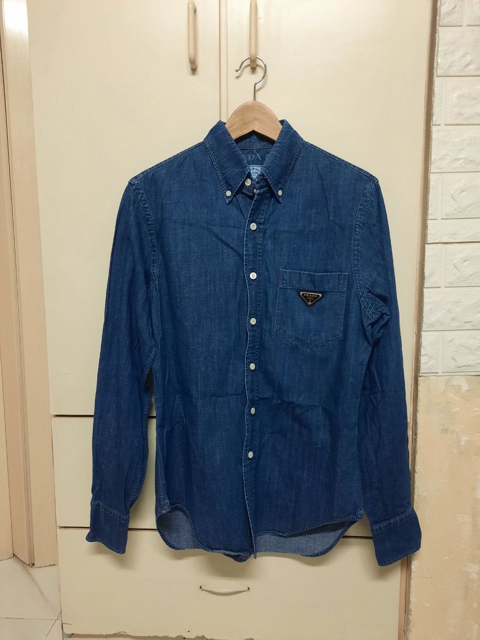 Prada *New* Logo Denim Shirt Size US M / EU 48-50 / 2 - 1 Thumbnail