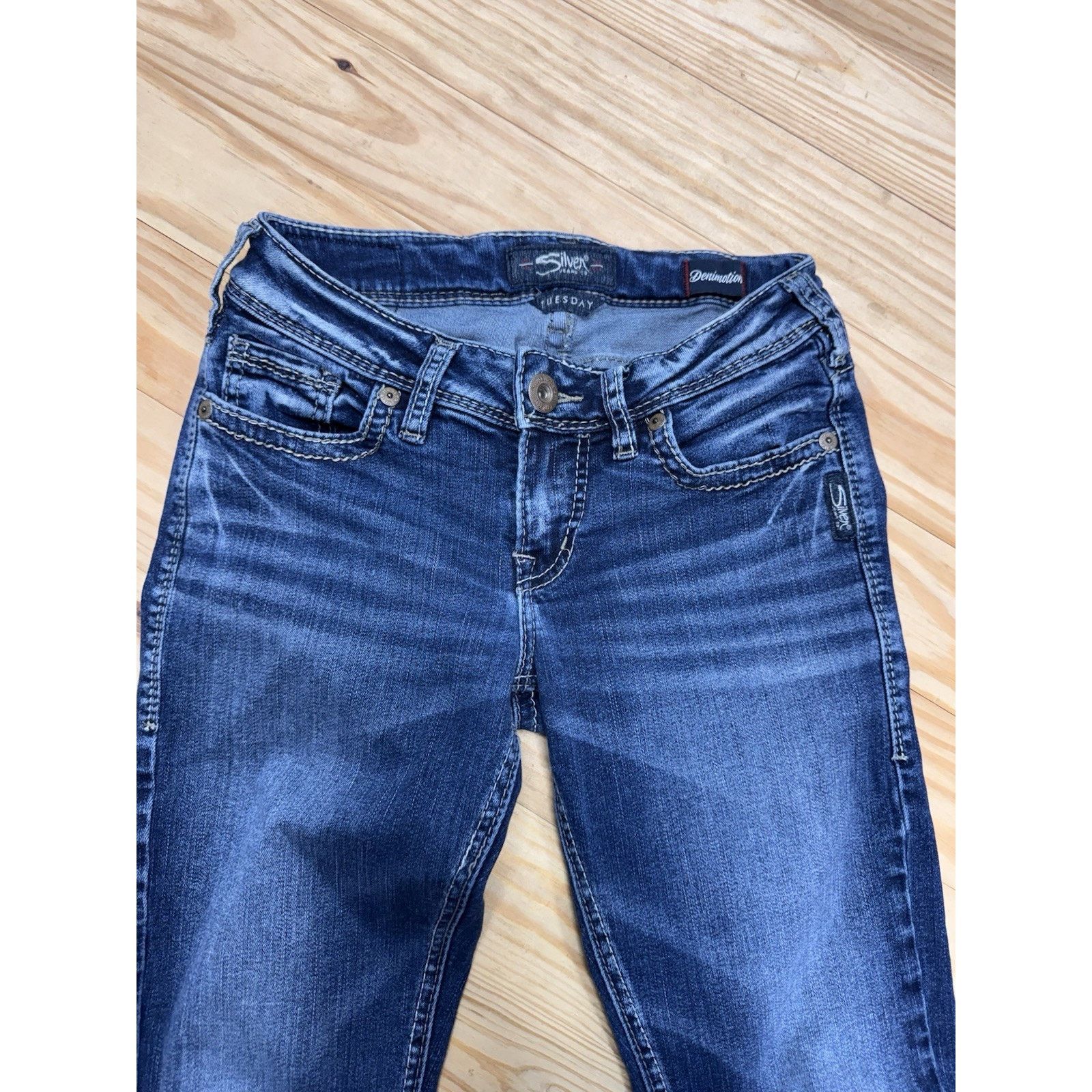 Silver Jeans Co. Silver Jeans Womens 25x29 Blue Denim Tuesday Slim Bootcut Size 25" / US 0 / IT 36 - 3 Thumbnail