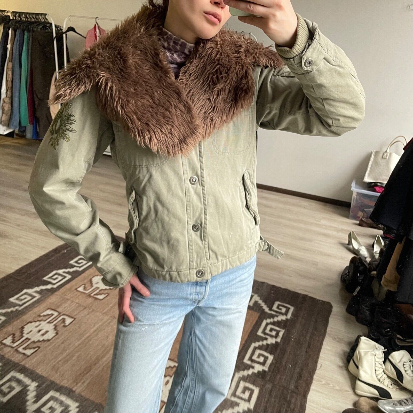 O'Neill O'Neill Vintage Y2K Fur Trim Cotton Crop Jacket 8927AC Size S / US 4 / IT 40 - 2 Thumbnail