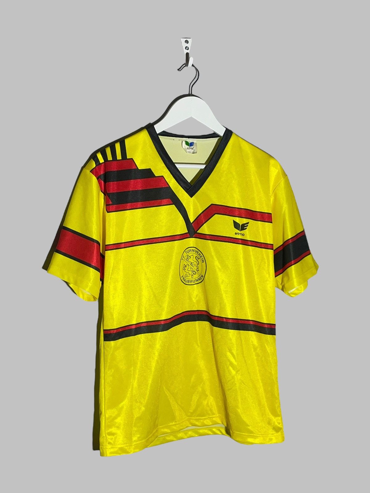 Errea × Vintage Turnverein Fraubrunnen Errea 80-90’s Vintage Football Shirt Size US M / EU 48-50 / 2 - 2 Thumbnail