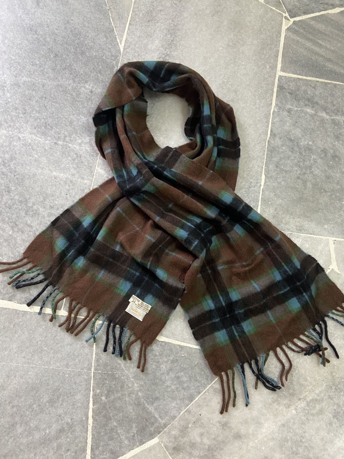 Burberry Burberry London Muffler Scarf Size ONE SIZE - 2 Thumbnail