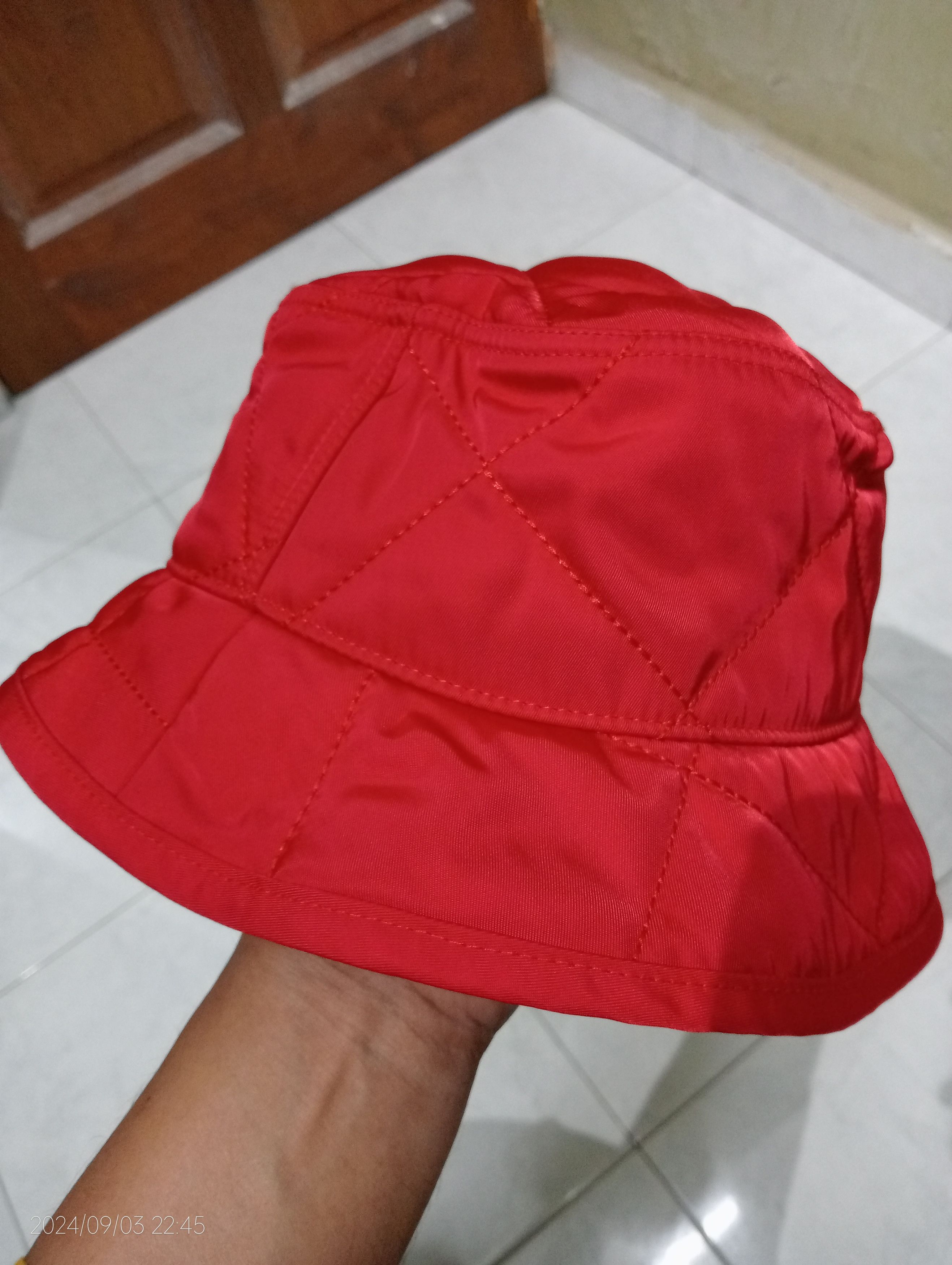 Levi's Red Bucket Hat