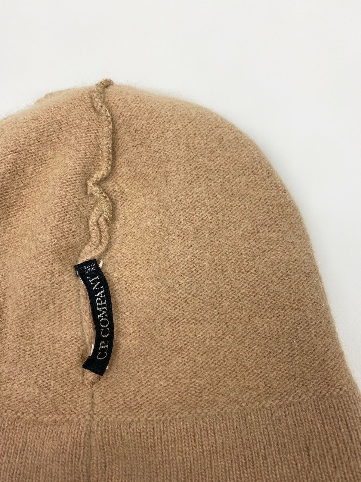 C.P. Company 2000’s Vintage C.P. Company Tan Cashmere Skull Beanie Hat Size ONE SIZE - 5 Thumbnail