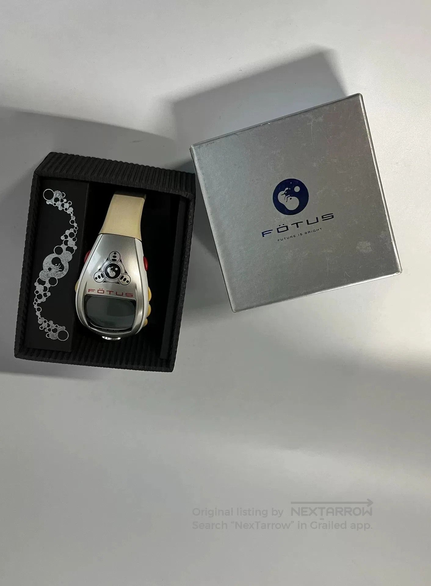 Fotus Fotus Embryo Watch. Size ONE SIZE - 1 Thumbnail