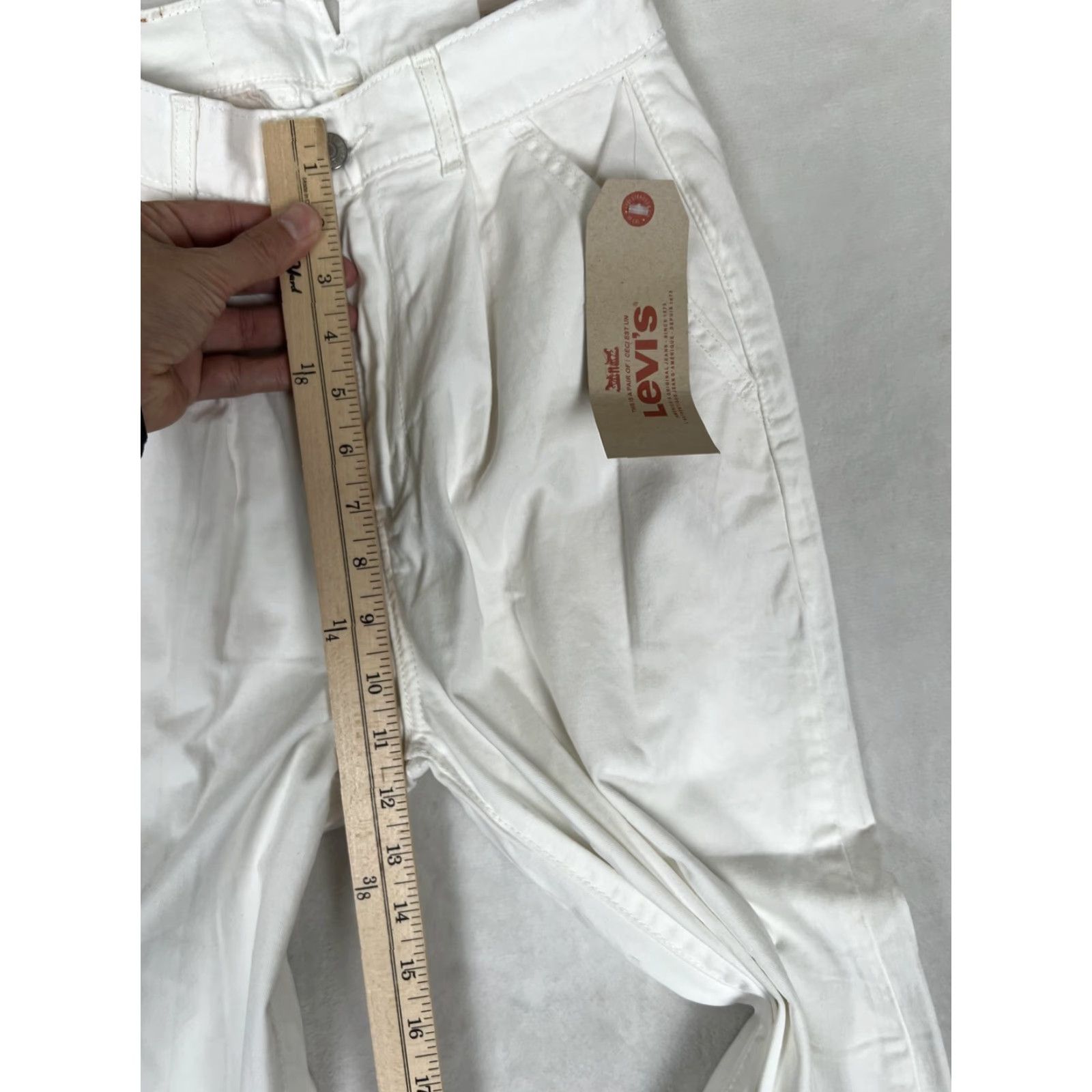 Levi's Levi's Pants Womens 24 White Twill Chino Wide-Leg Pleated Stretch Irregular Size 42" / US 20 - 5 Thumbnail