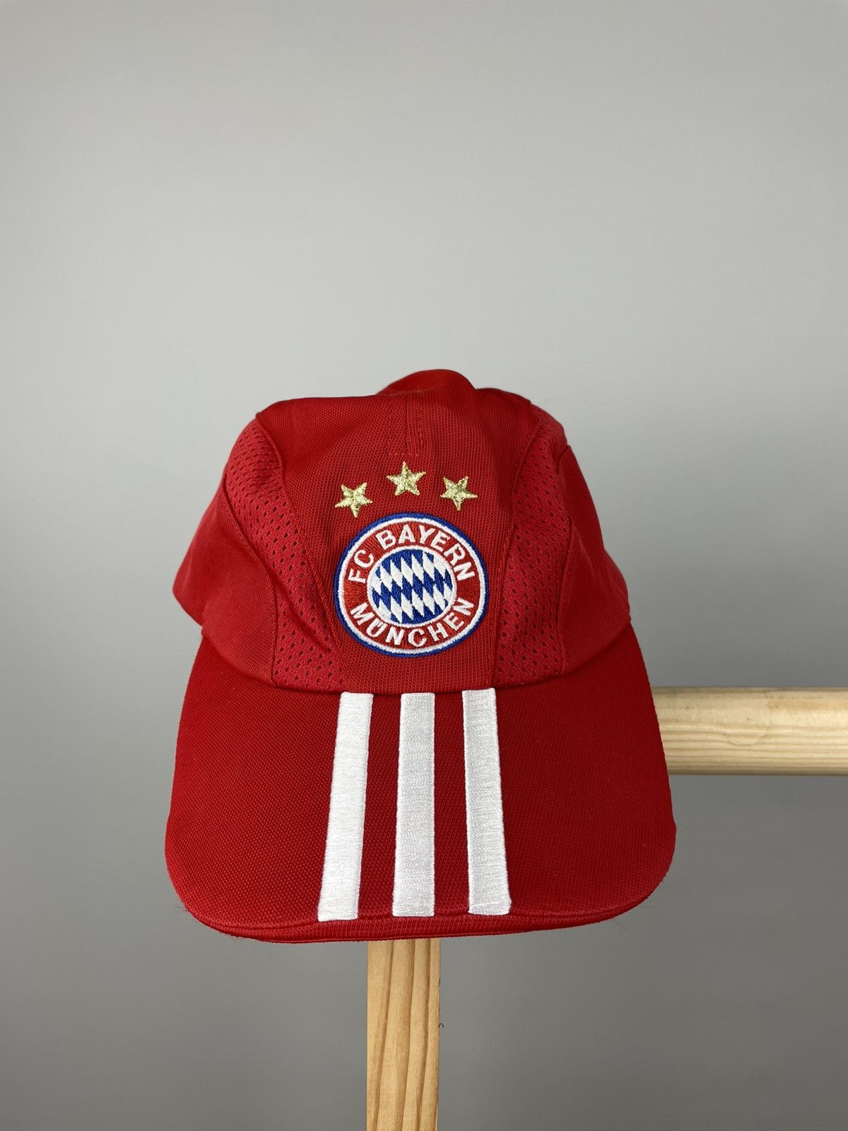 Adidas × Vintage Vintage adidas Bayern football cap Size ONE SIZE - 1 Thumbnail