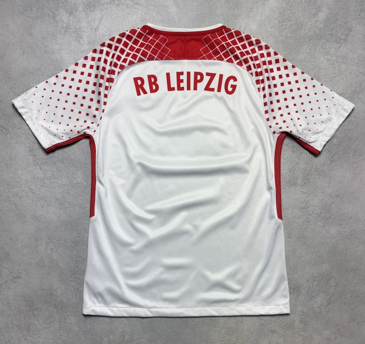 Nike Reb Bull Leipzig 2017 2018 Home Shirt Soccer Jersey Nike Size US M / EU 48-50 / 2 - 2 Thumbnail