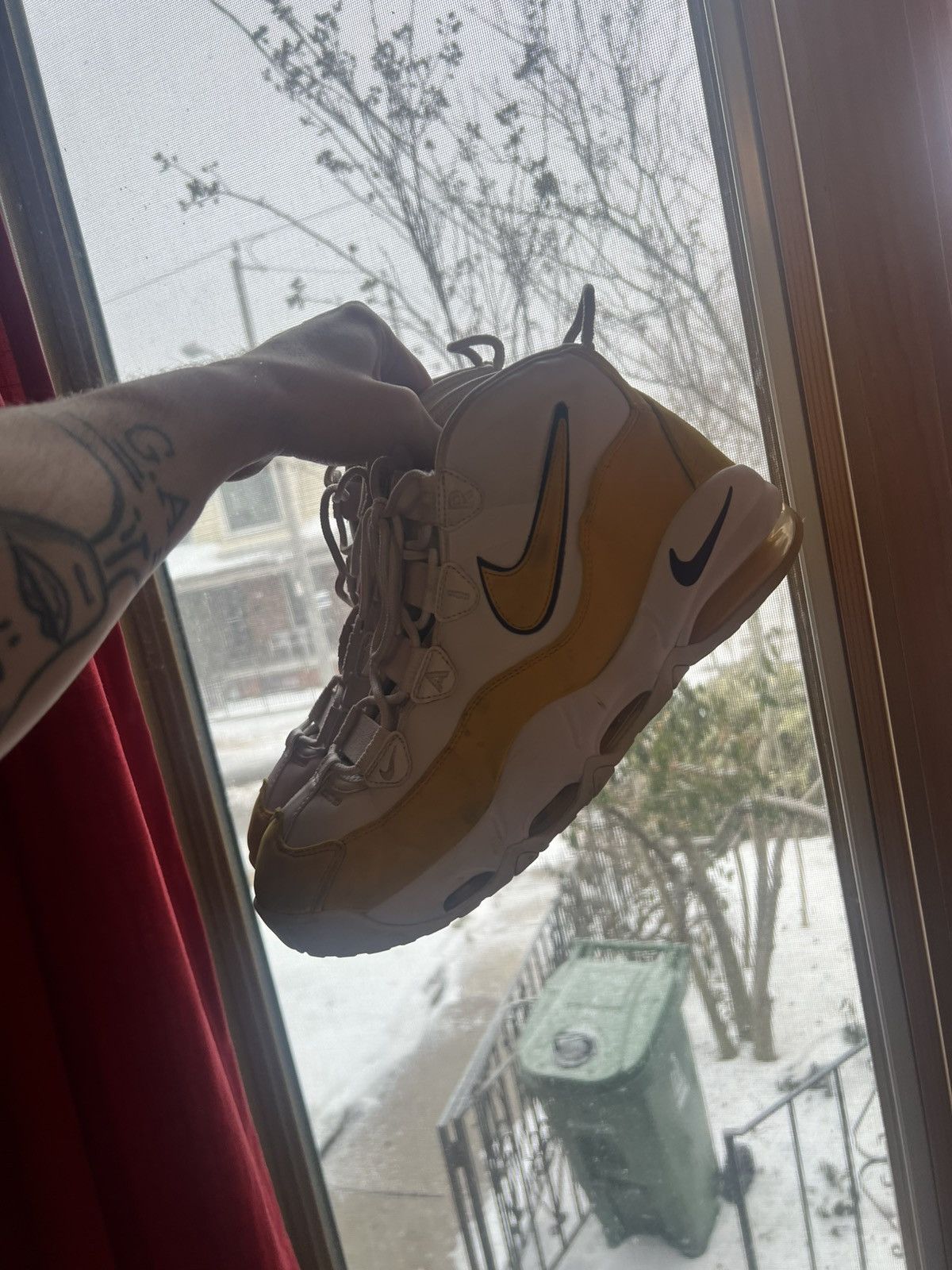 Nike Nike Air Max Uptempo 95 Yellow Size US 10.5 / EU 43-44 - 4 Thumbnail
