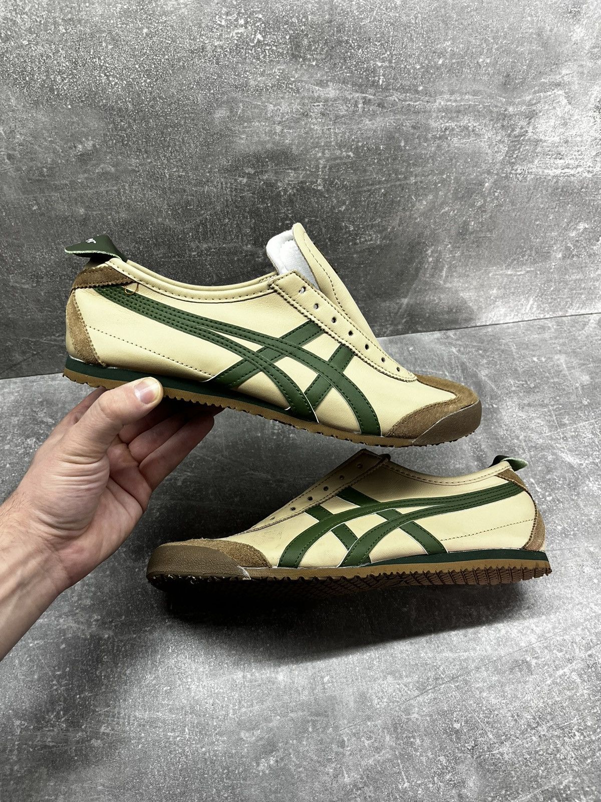Asics Vintage Shoes Onitsuka Tiger Mexico 66 Kill Bill Y2K Size US 11 / EU 44 - 1 Thumbnail