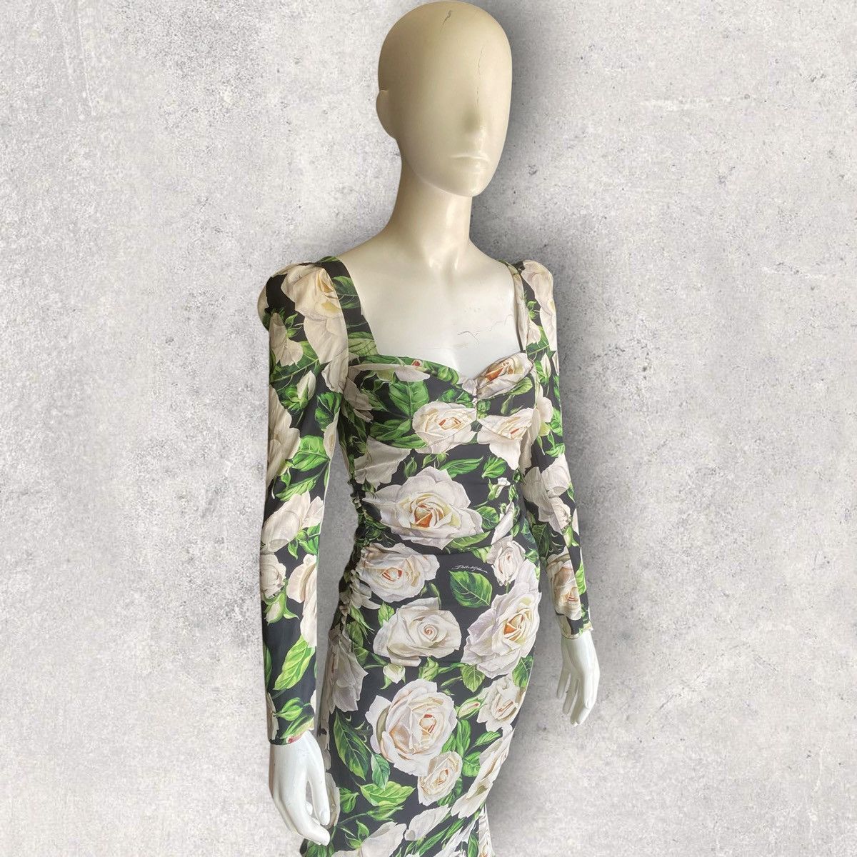 Dolce & Gabbana Fall19 Floral Print Sweat heart Neck Dress Size XS / US 0-2 / IT 36-38 - 4 Thumbnail