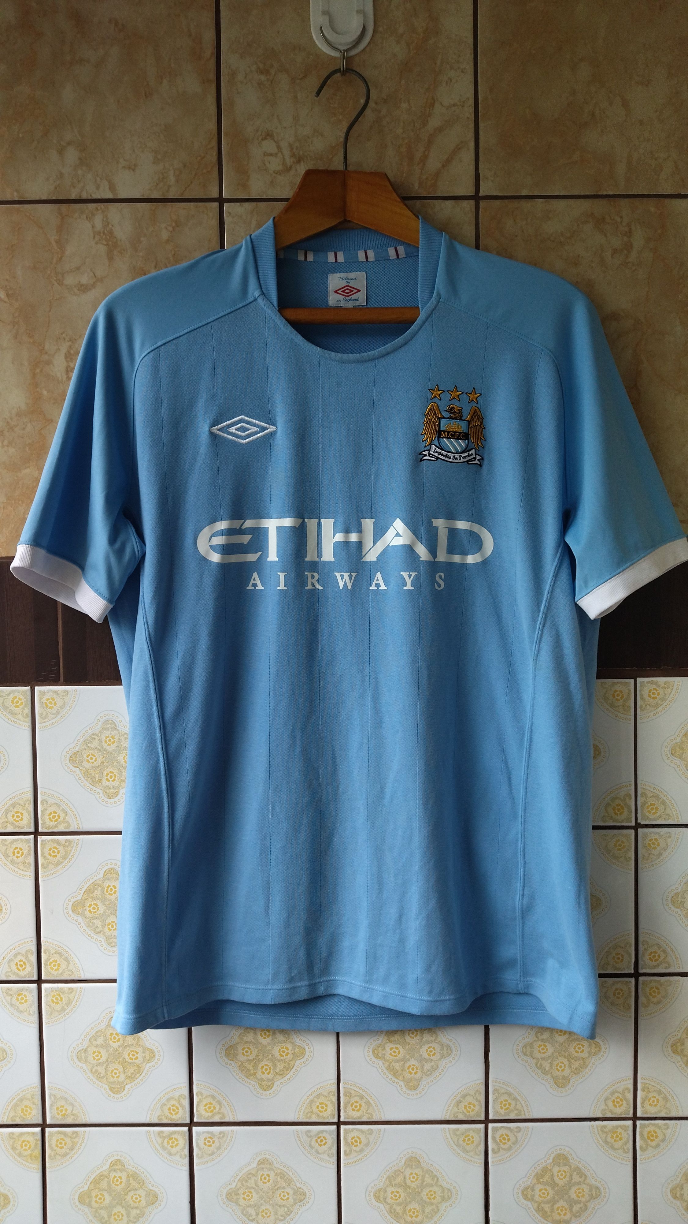 Manchester city 2010/2011 home jersey