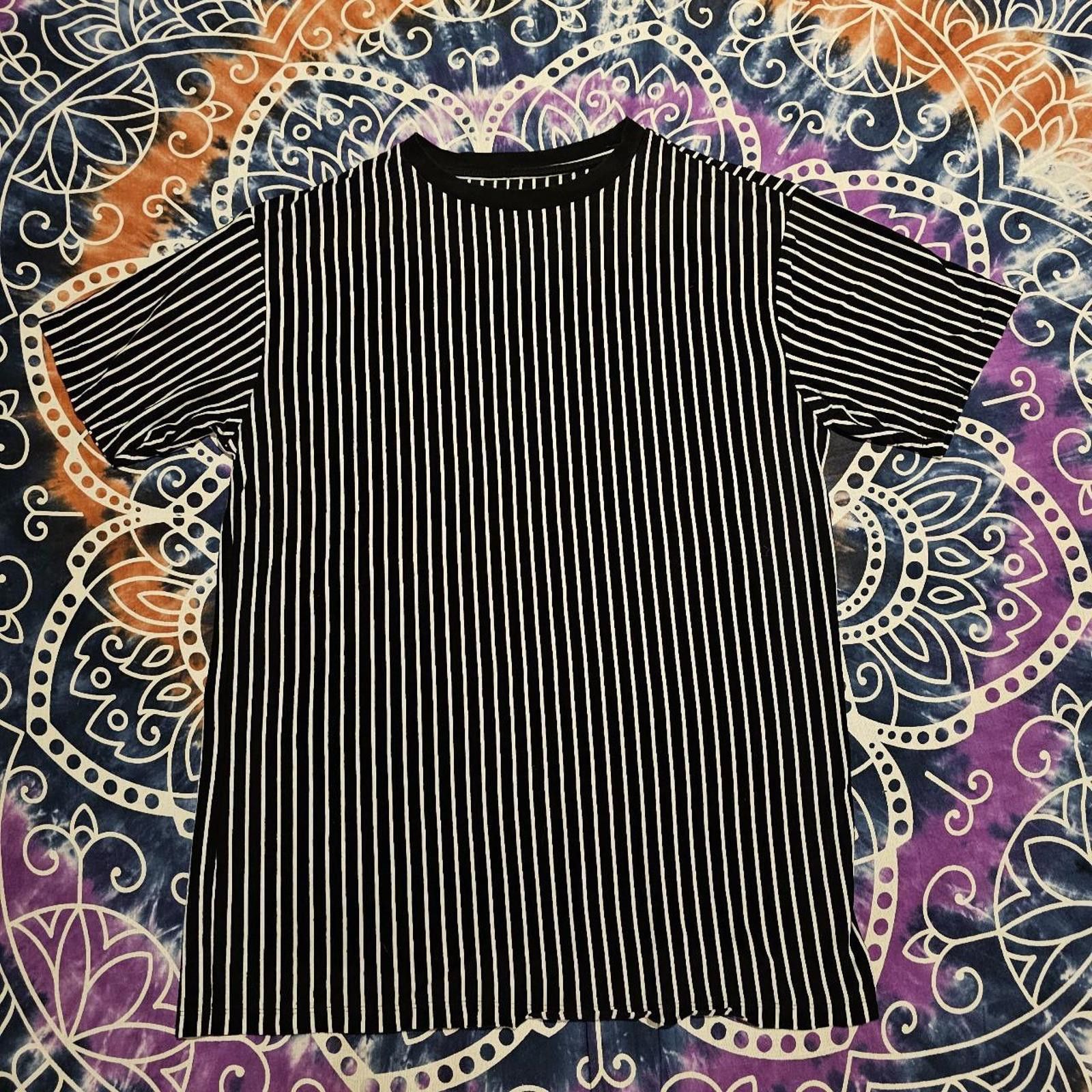 Designer Men's Black and White Stripped Shirt Size US M / EU 48-50 / 2 - 1 Thumbnail