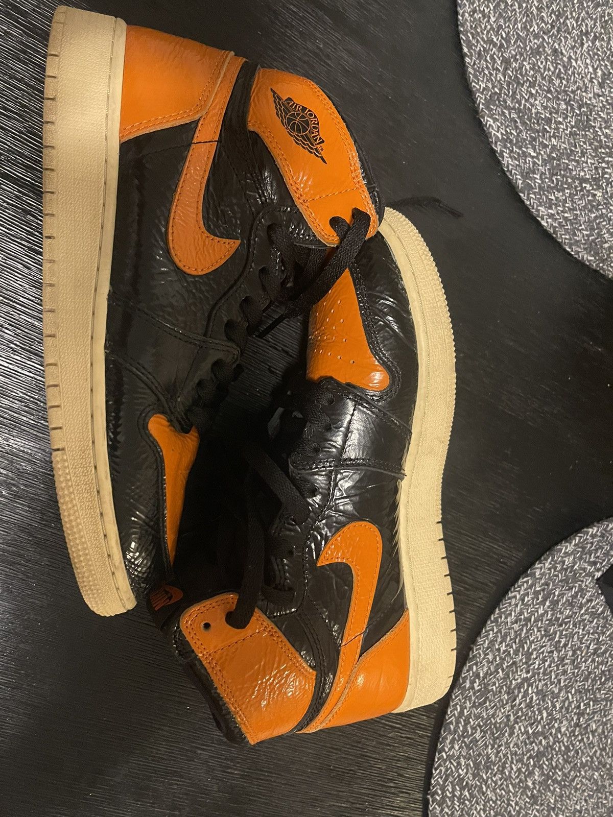 Jordan Brand Jordan shattered 1s Size US 6.5 / EU 39-40 - 3 Thumbnail