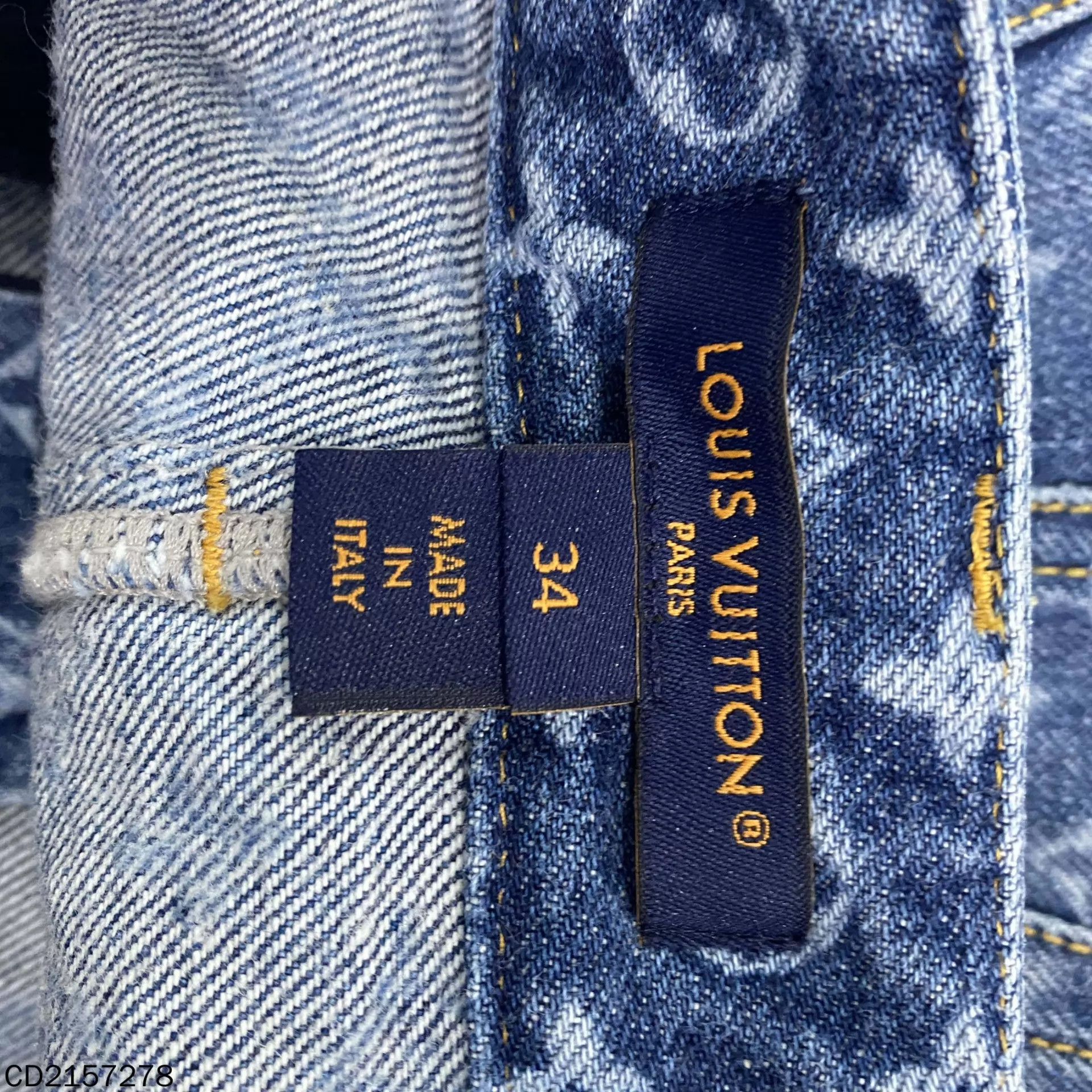 Louis Vuitton LV 25ss Monogram All-Over Print Denim Short 34 99N Size 25" / US 0 / IT 36 - 5 Thumbnail