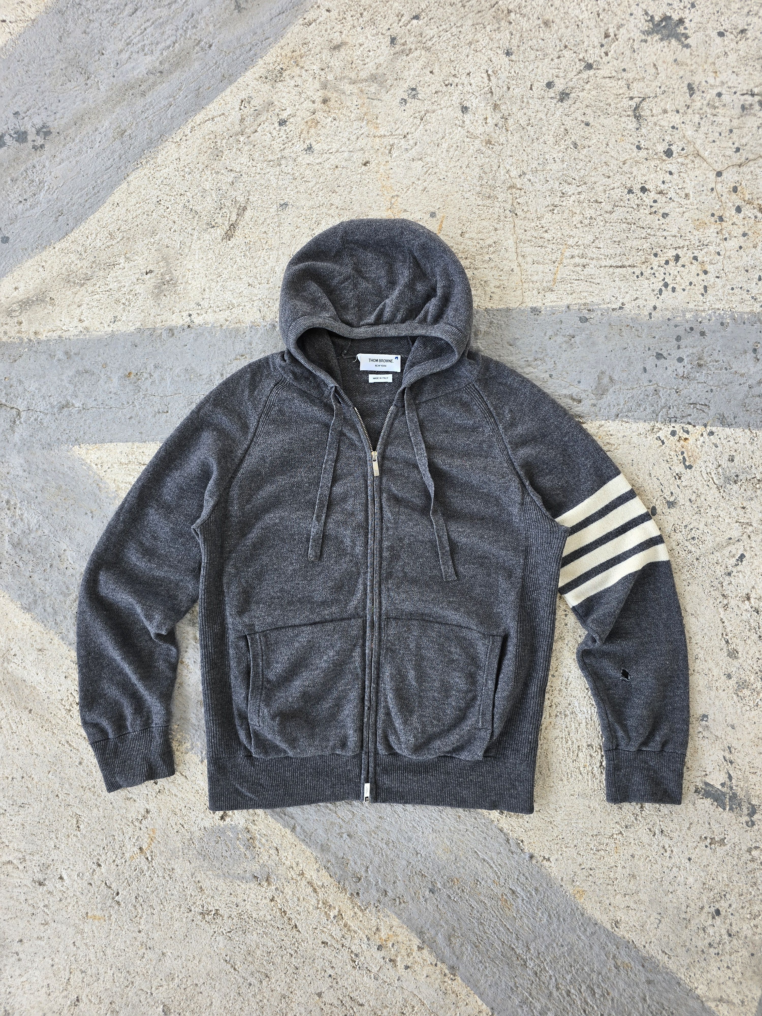 Thom Browne Thom Browne Wool Gray Zip Up Hoodie Italy Size US L / EU 52-54 / 3 - 1 Thumbnail