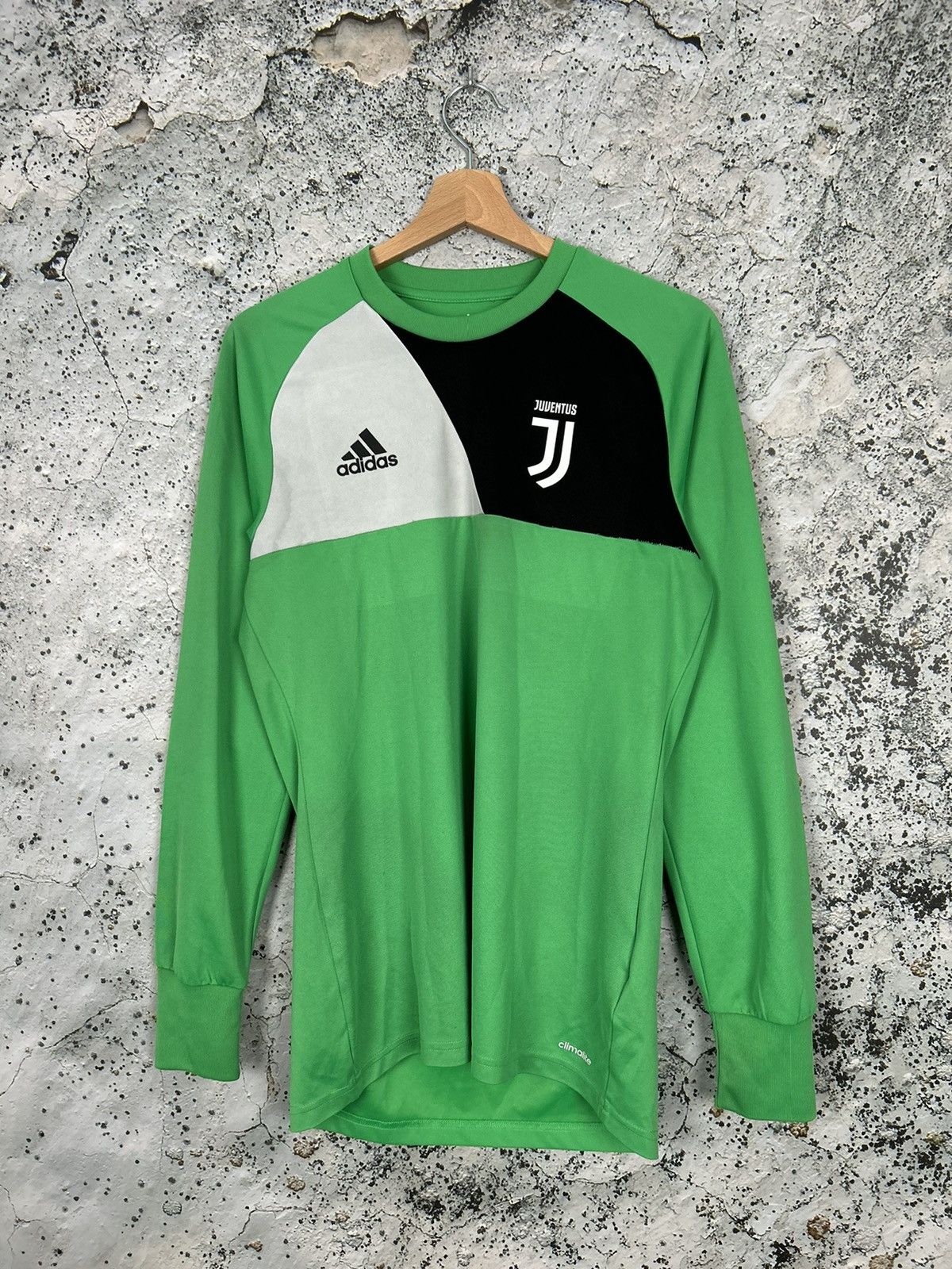 Adidas Adidas Juventus Turin Soccer Jersey Football Training Rare Size US S / EU 44-46 / 1 - 1 Thumbnail