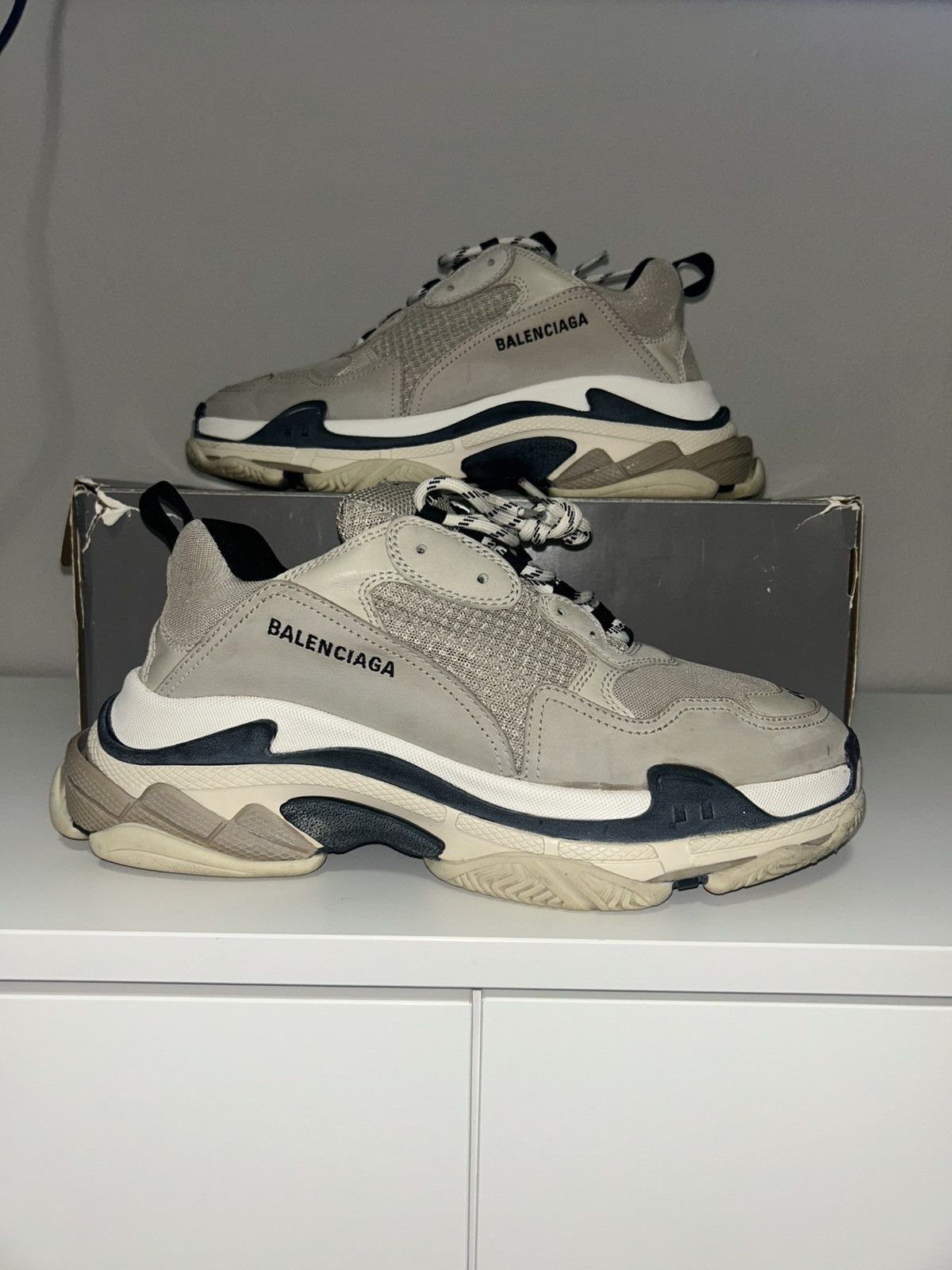 Balenciaga Balenciaga Triple S Beige size 11 Size US 11 / EU 44 - 4 Thumbnail