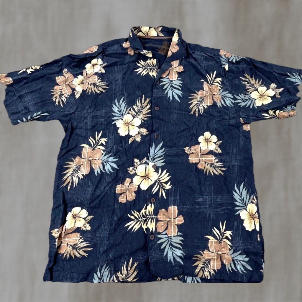 Tommy Bahama Tommy Bahama Shirt Men Large Black Silk Button Up Floral Hawaiian Tiki Camp Size US L / EU 52-54 / 3 - 1 Thumbnail