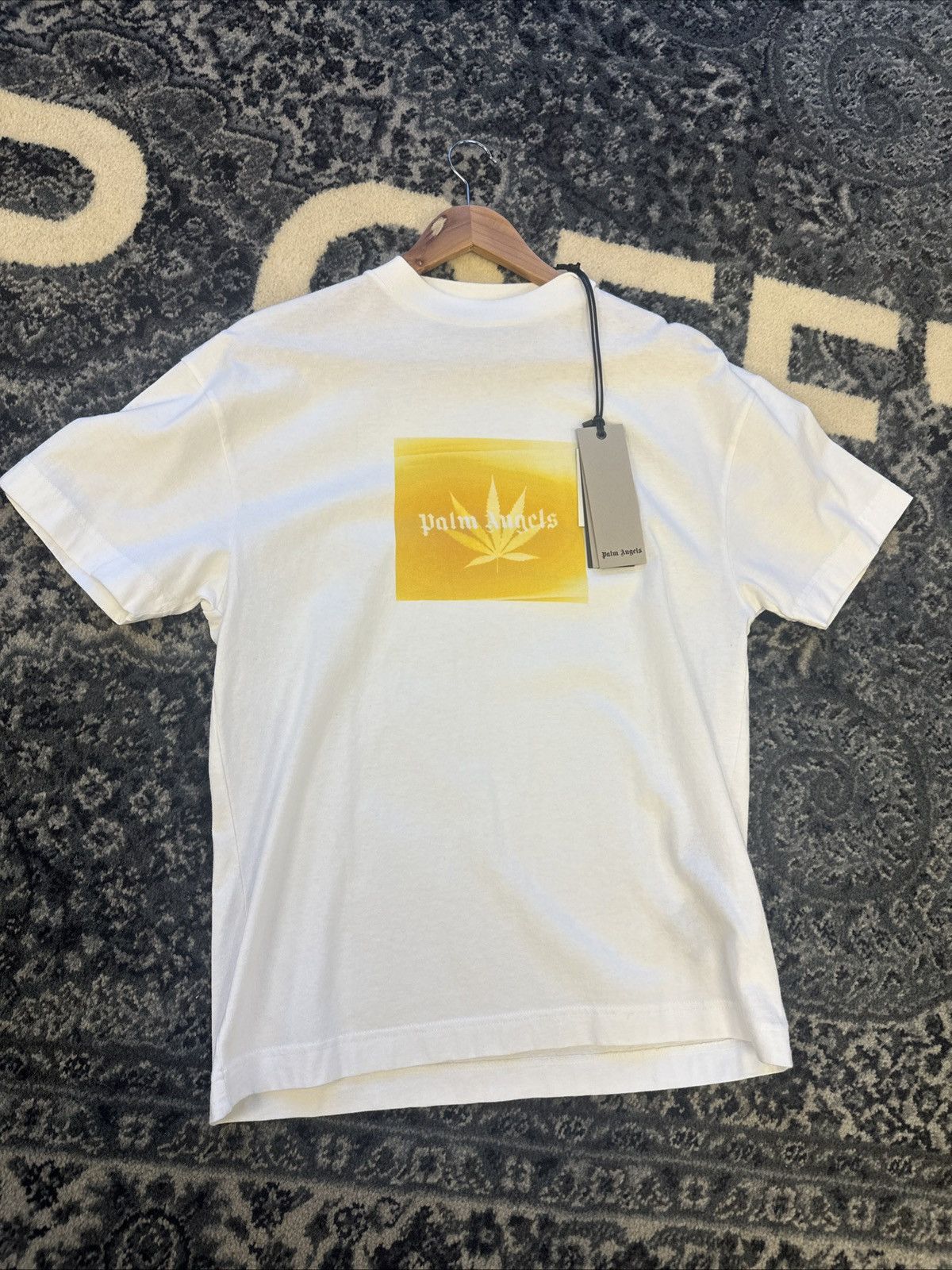Palm angels white weed flower leaf tee shirt / retail $365