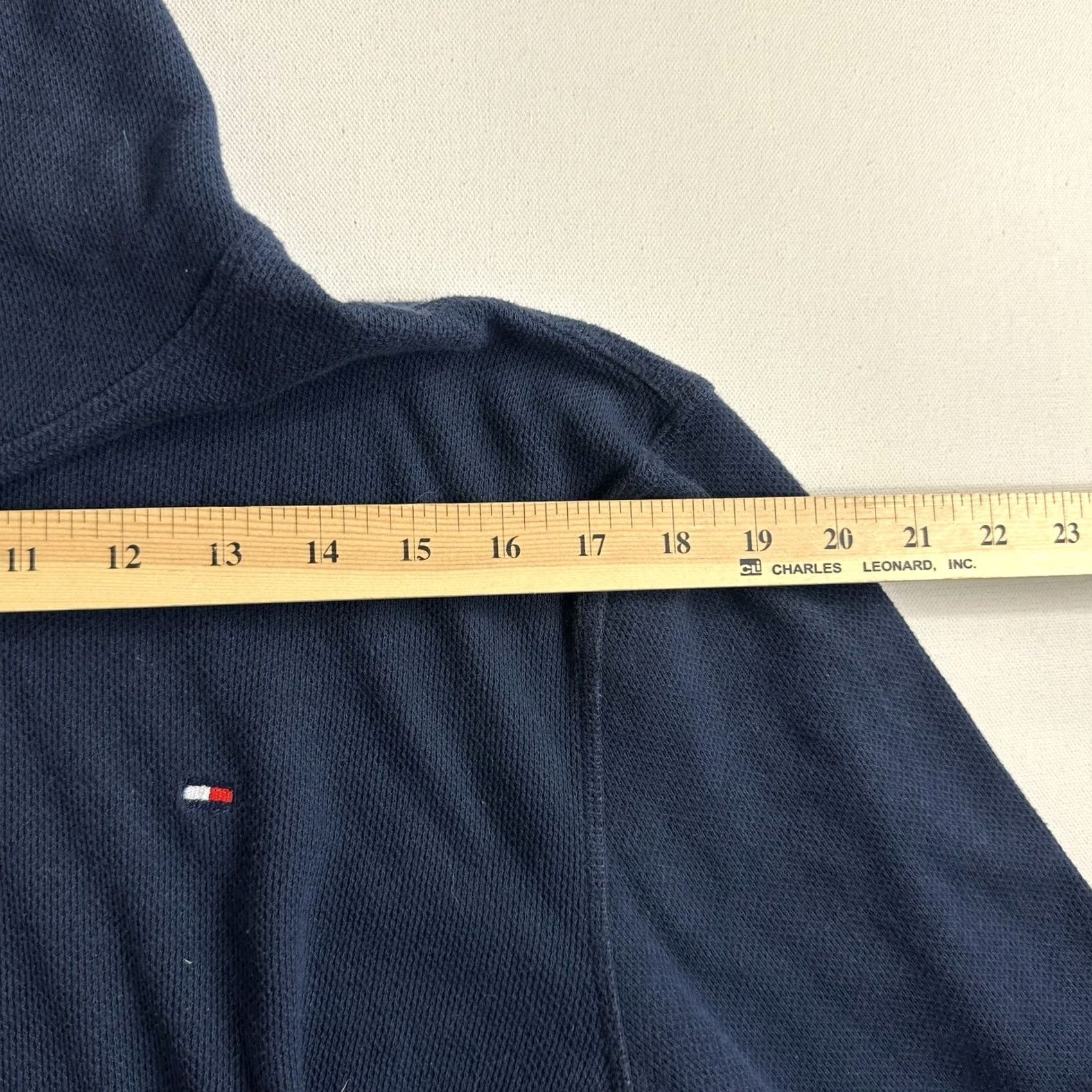 Tommy Hilfiger Tommy Hilfiger Hoodie Pullover Mens Large Waffle Knit Thermal Long Sleeve Blue Logo Embroidered Classic Knit All Seasons Size US L / EU 52-54 / 3 - 7 Thumbnail
