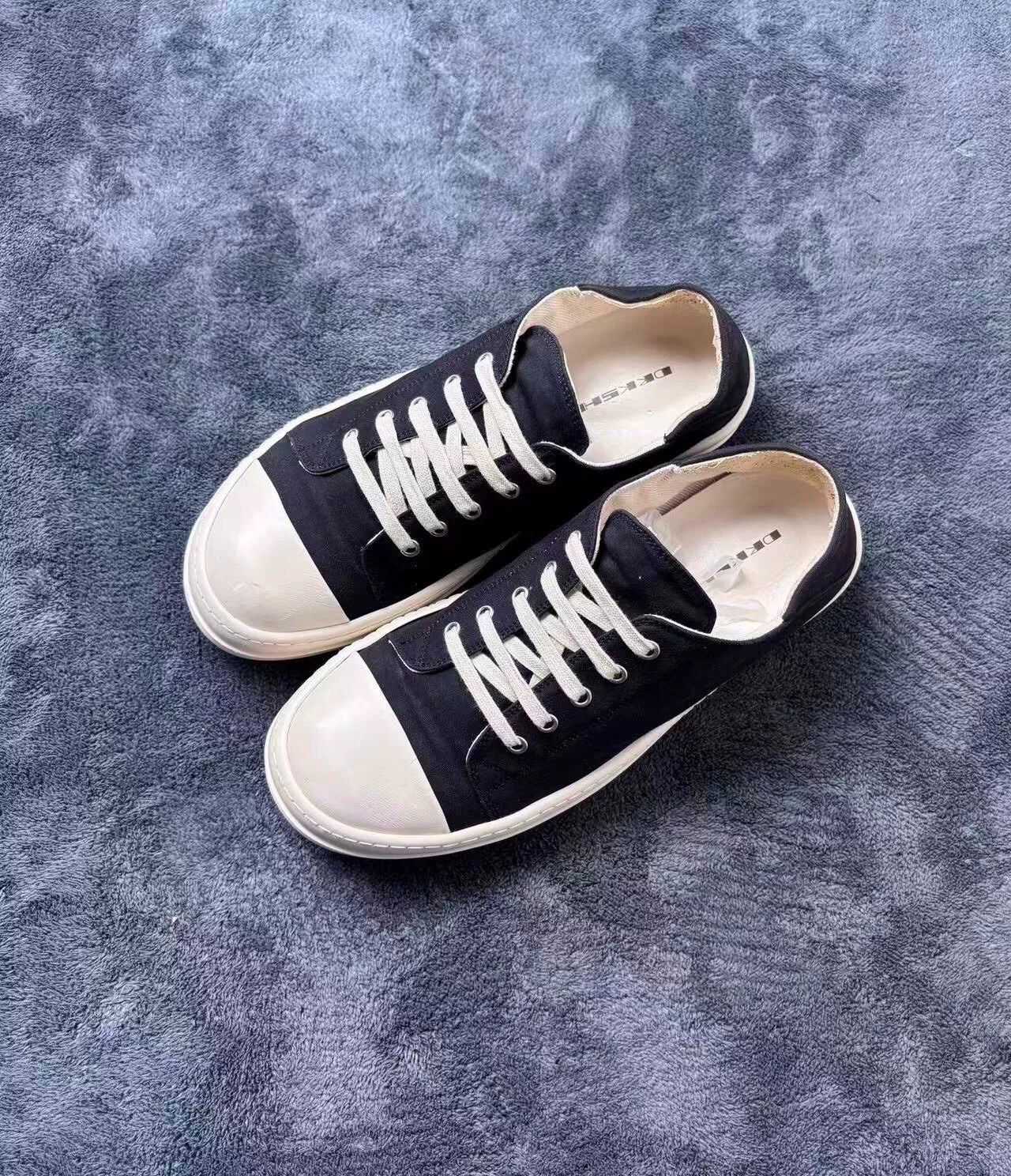 Rick Owens Rick Owens Canvas White Lowtop Sneakers 43 Men Size US 10 / EU 43 - 1 Thumbnail