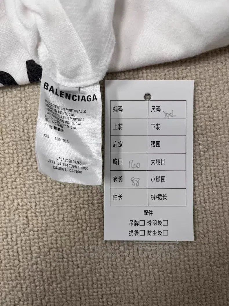 Balenciaga Balenciaga Colorful Dog印花Retro Plain Short Sleeve T-Shirt Size US L / EU 52-54 / 3 - 5 Thumbnail