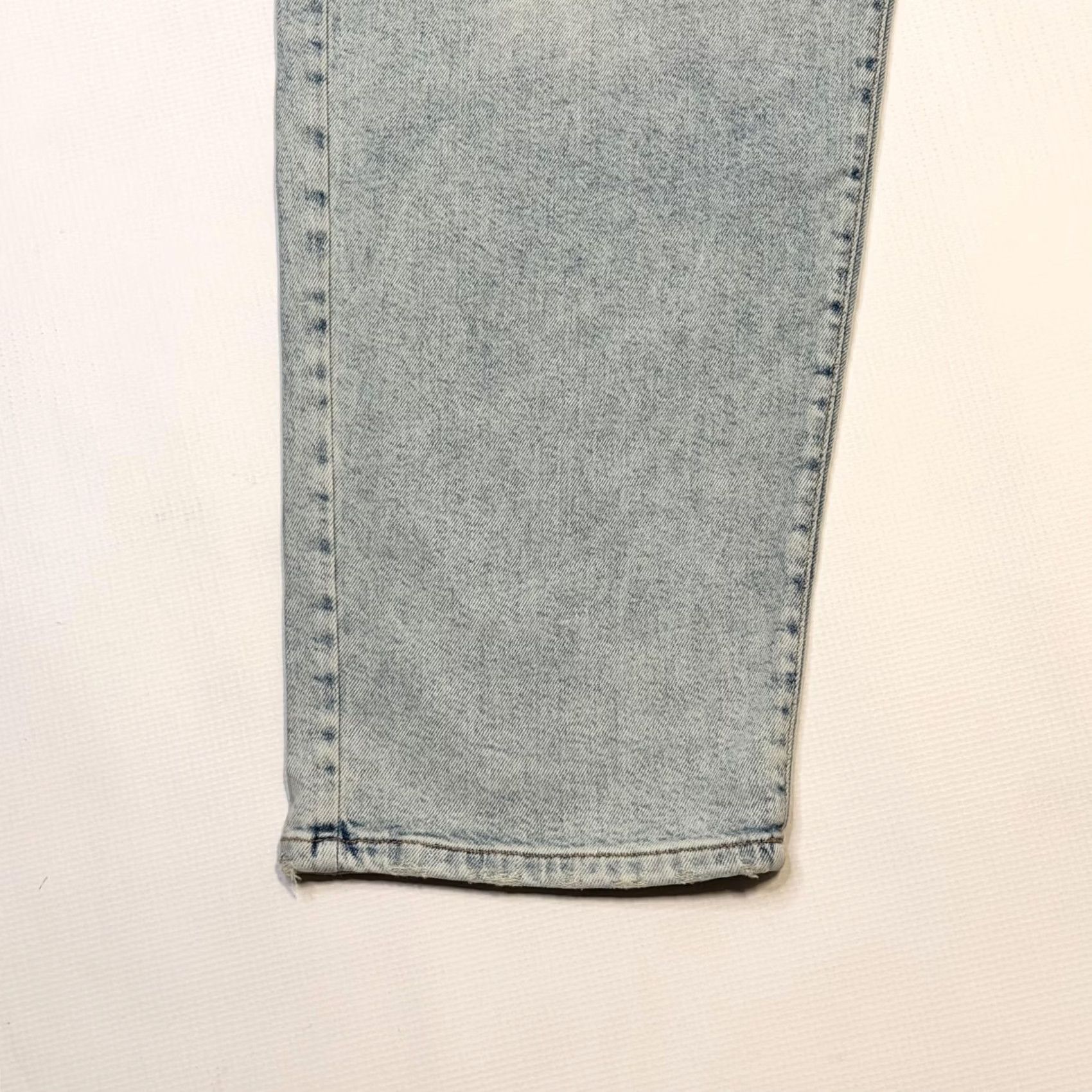 Good American Good American Jeans Womens 2 Light Wash 90s Loose Low Rise Drawstring Belted Pockets Zip Fly Straight 32in Inseam Size 26" / US 2 / IT 38 - 3 Thumbnail