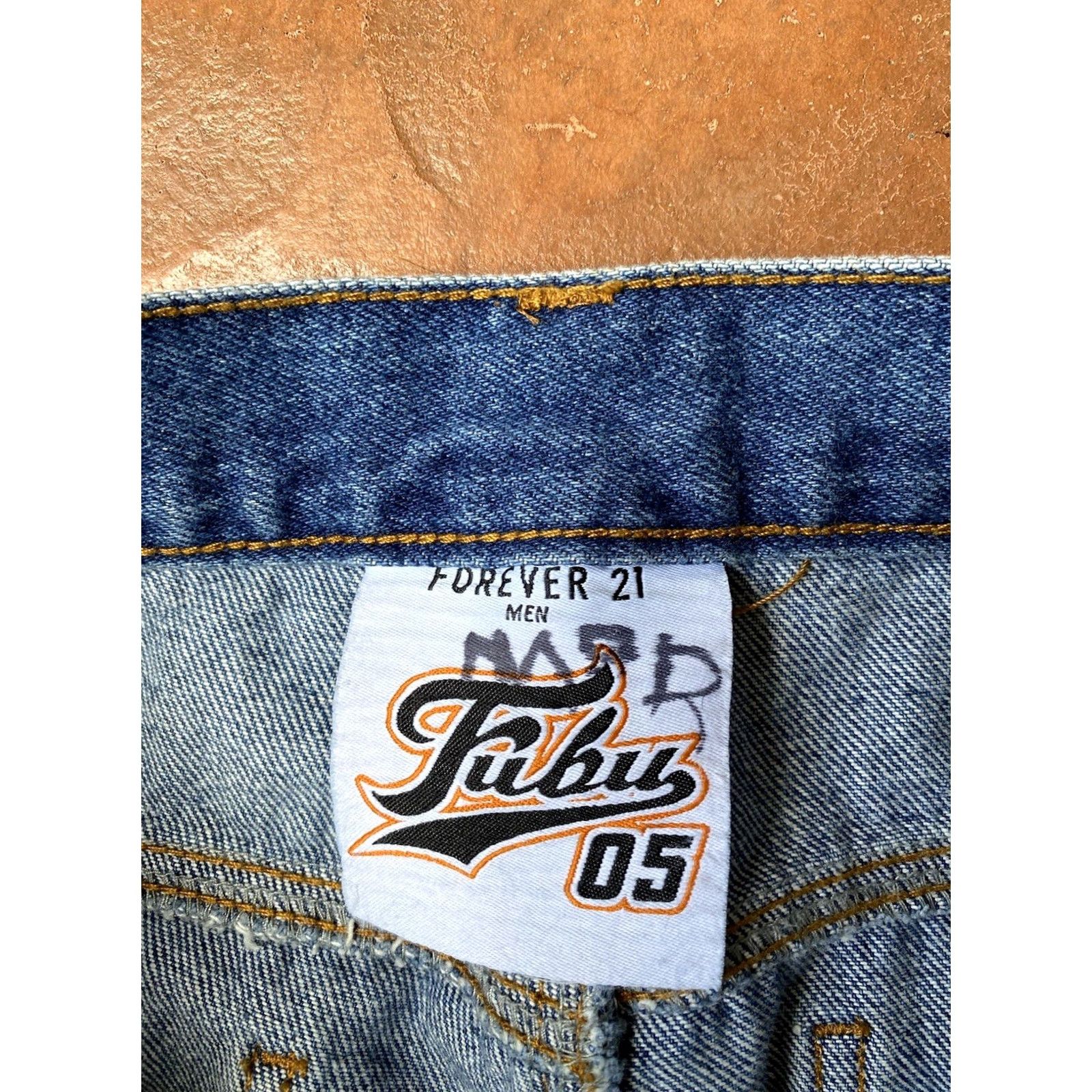 Fubu FUBU x Forever 21 Baggy Jeans Men 32 Denim Blue Patch Work Straight Leg 28.5 Inseam 32x28.5 Size US 33 - 2 Thumbnail