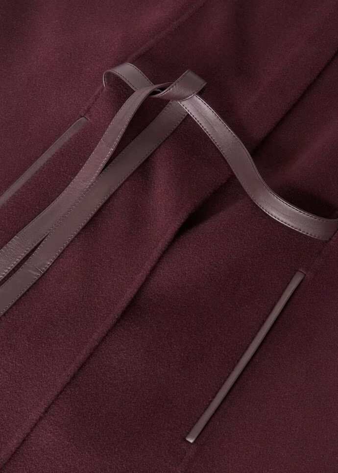 Loro Piana o1srvl11e0824 Size: OS / Salzburg Cashmere Cape in Burgundy Size ONE SIZE - 6 Thumbnail