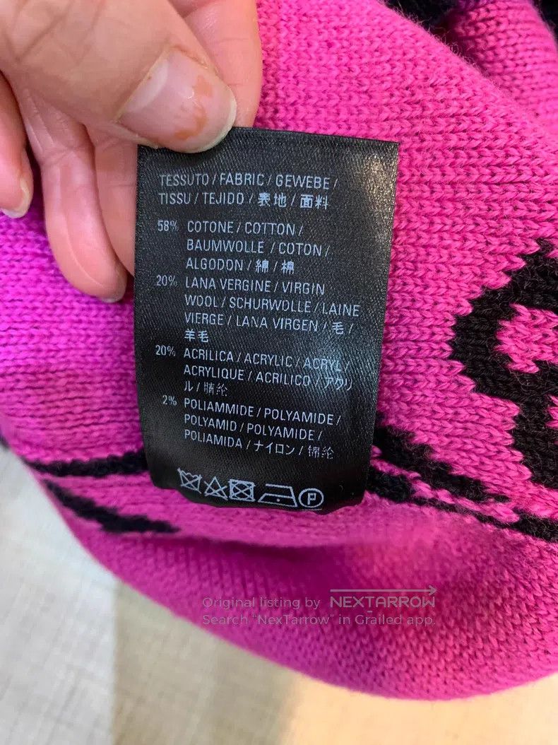 Balenciaga Balenciaga Classic Bulletproof Vest Full Logo Sweater Blac Size S / US 4 / IT 40 - 7 Thumbnail