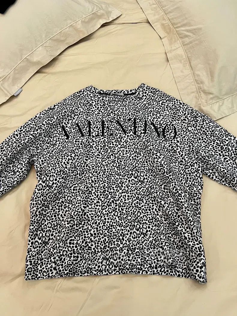 Valentino Valentino Sweatshirt Size S / US 4 / IT 40 - 1 Thumbnail