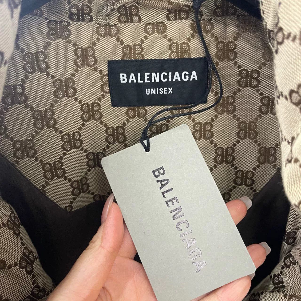 Balenciaga balenciaga gucci printed hooded jacket Size US M / EU 48-50 / 2 - 5 Thumbnail