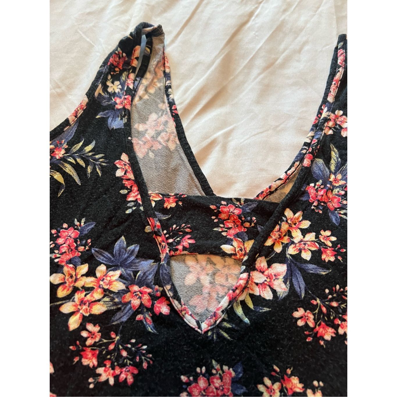 American Eagle Outfitters American Eagle Soft & Sexy Crepe Floral Tank Top Woman’s Siz Size M / US 6-8 / IT 42-44 - 7 Thumbnail