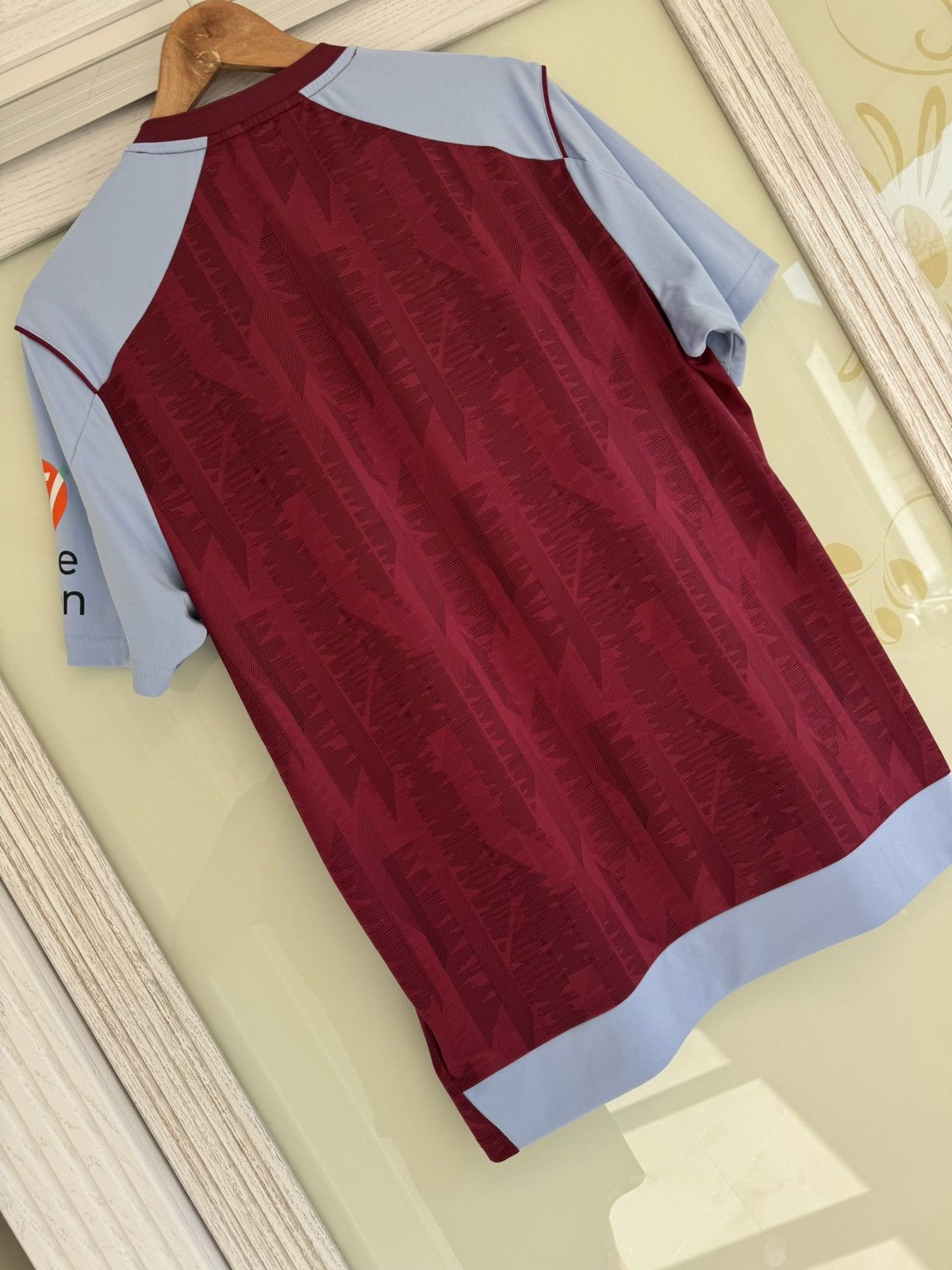 Castore Aston Villa 2023-2024 Home Soccer Jersey Football Shirt Kit Size US L / EU 52-54 / 3 - 8 Thumbnail