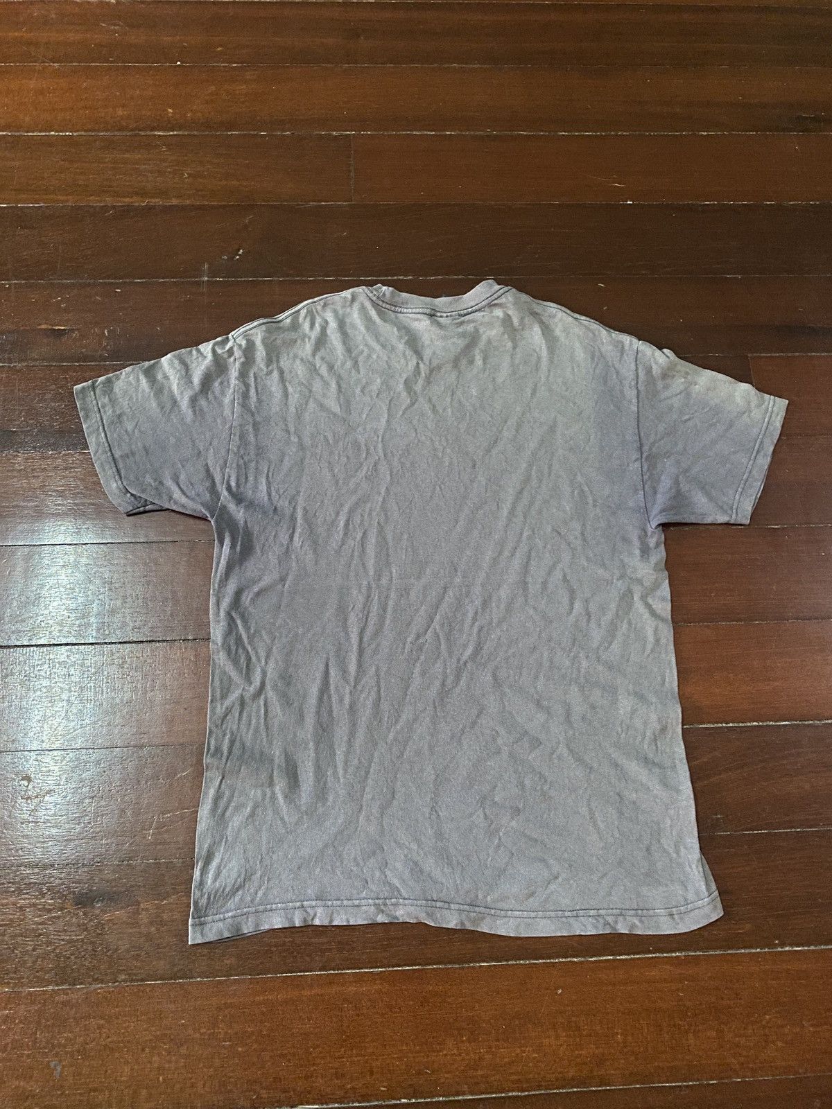 SICK 🔥🔥 VINTAGE 90s GRAVIS CENTER LOGO SMALL STREETWEAR