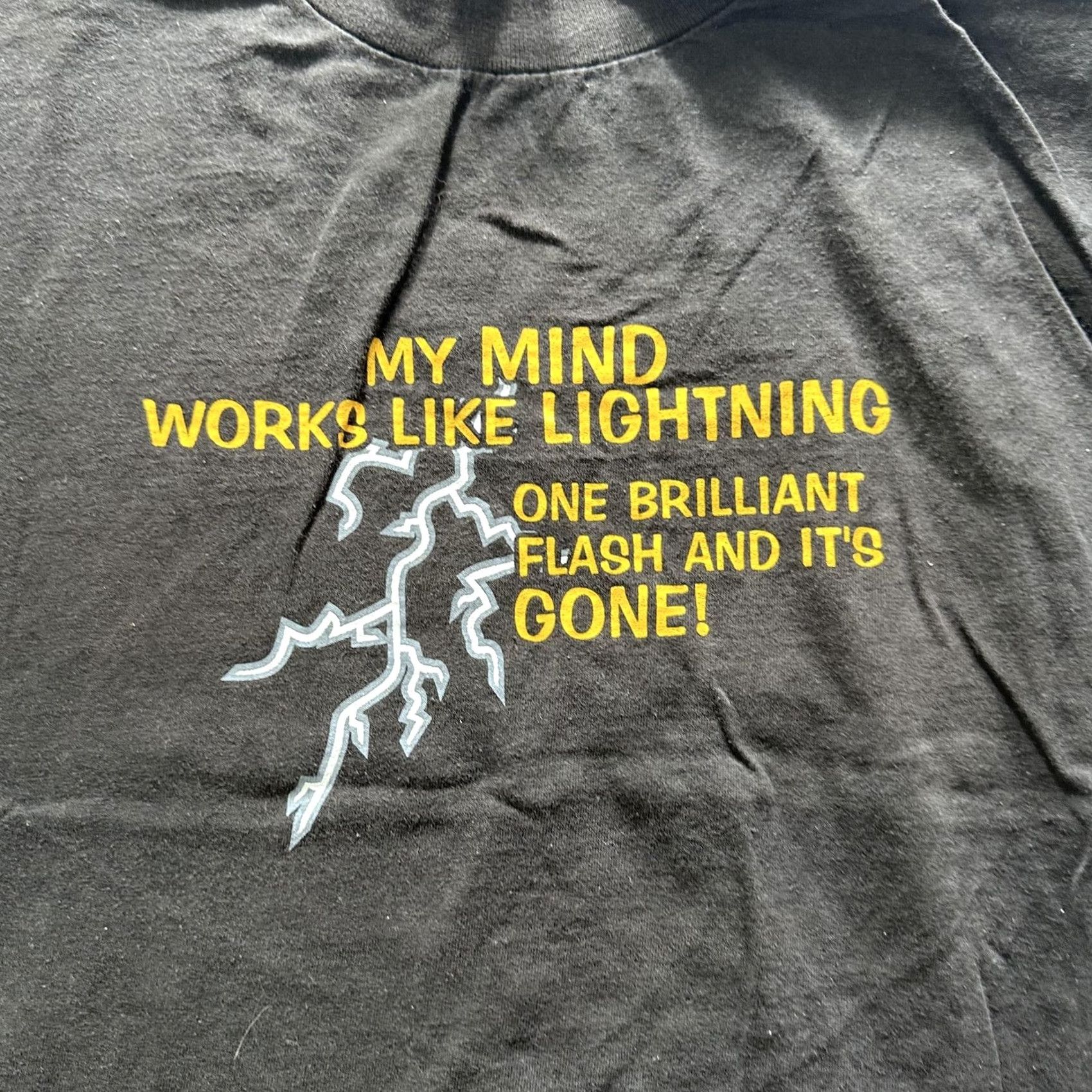 Delta Delta Shirt Mens XL Black Pro Weight Lightning Graphic Tee Crewneck Cotton Size US XL / EU 56 / 4 - 2 Thumbnail