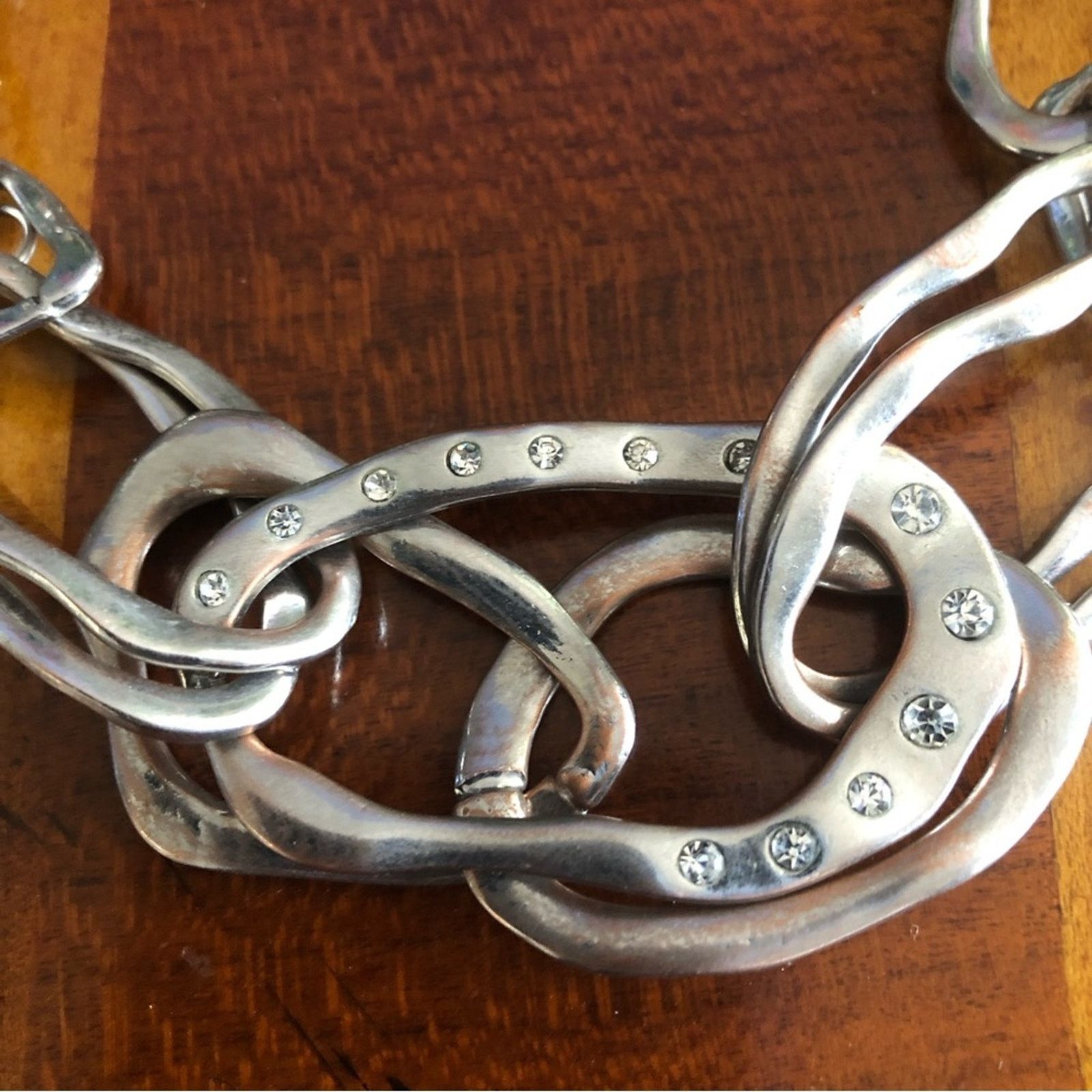 Jewelry Elle silver plated hammered link chain necklace Size ONE SIZE - 9 Thumbnail