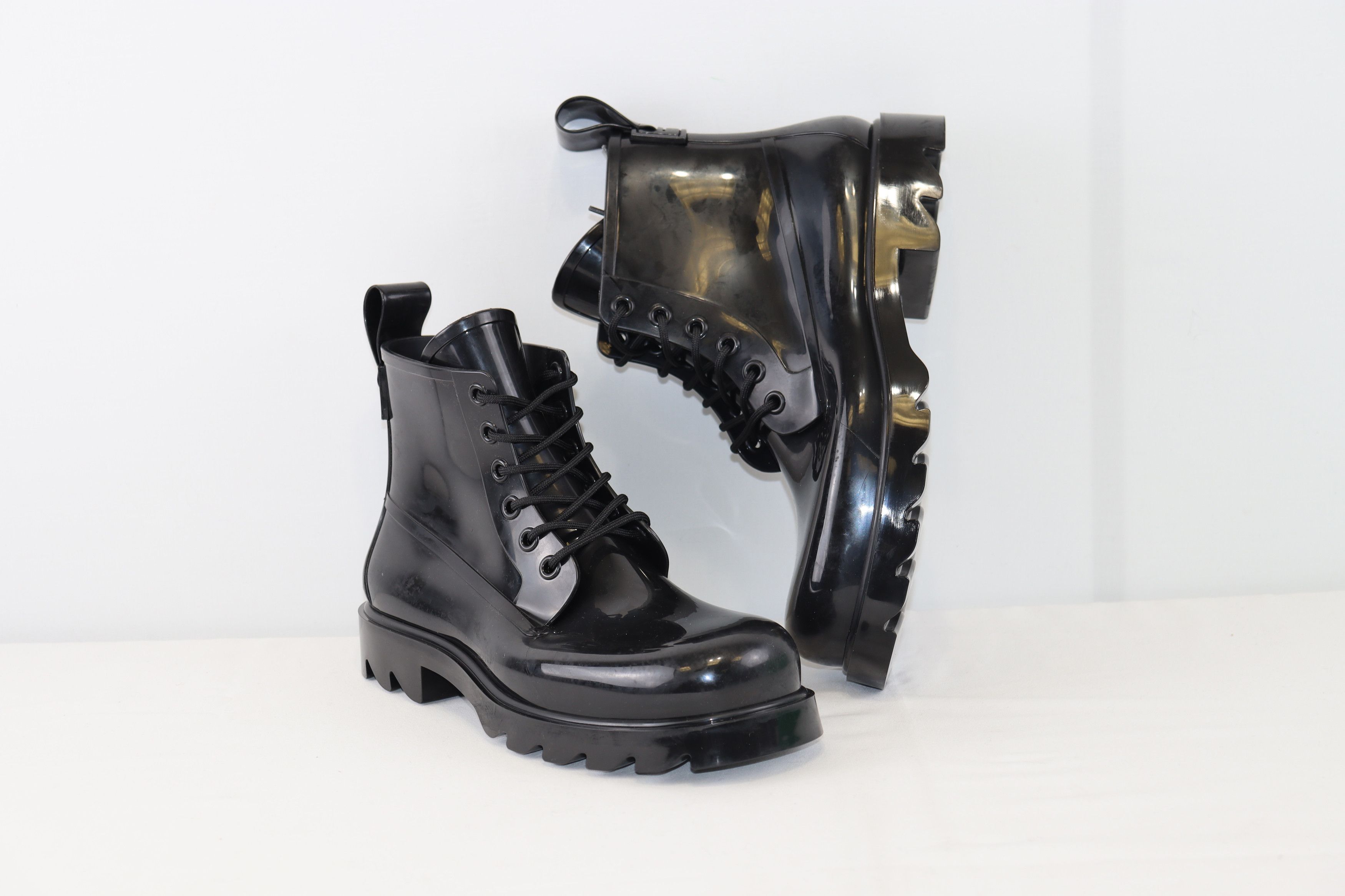 Bottega Veneta o1rshd1 Strider Shiny Rubber Boots in Black Size US 11 / EU 44 - 11 Thumbnail