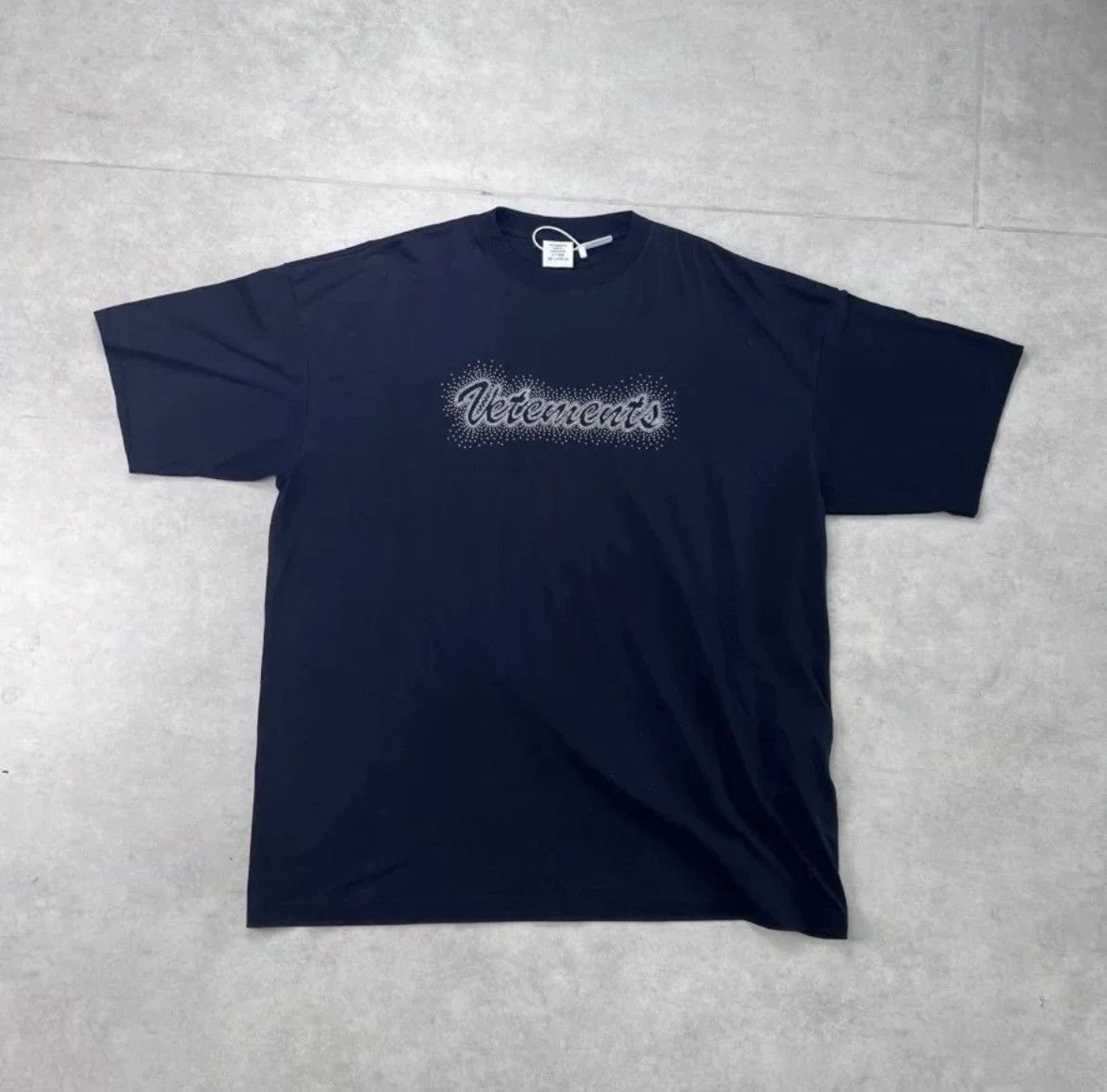 Vetements Vetements 20ss tee Size US S / EU 44-46 / 1 - 1 Thumbnail